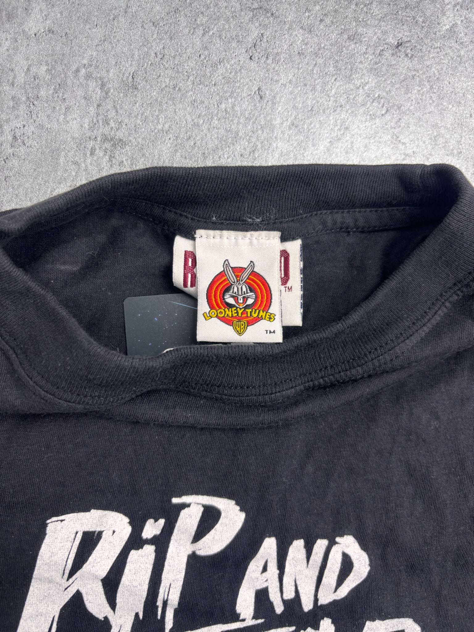 1998 Looney Tunes Taz Rip And Tear Graphic Tee Shirt Vintage 90s Warner Bros