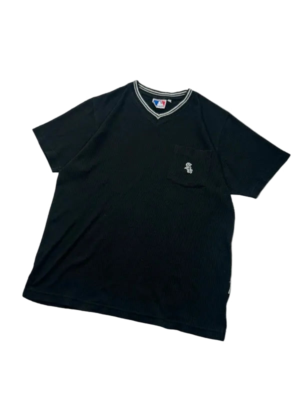 Vintage Chicago White Sox MLB T-shirt | Waffle Knit | Sporty V-Neck | Americana Style
