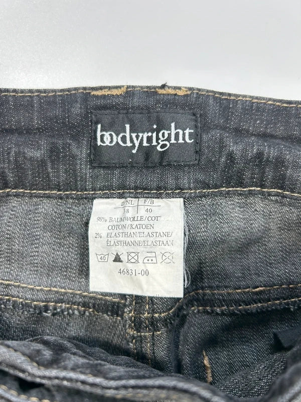 Czarne jeansy Bodyright z kryształkami dżetami Y2K