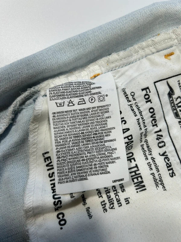 Y2k Levi’s 544 bootcut 2001 flared jeans low rise white denim vintage rare unique