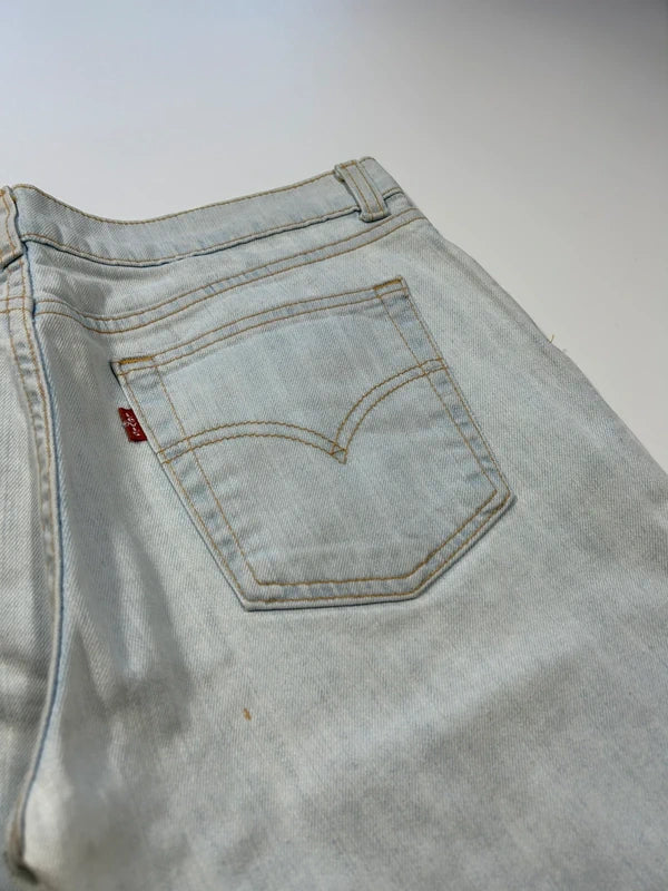 Y2k Levi’s 544 bootcut 2001 flared jeans low rise white denim vintage rare unique