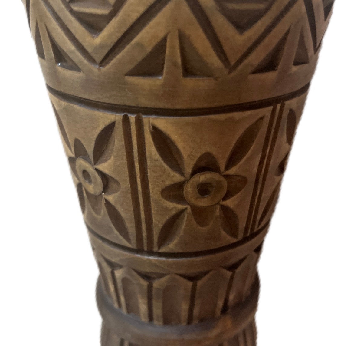 Vintage wooden vase hand carved ręcznie rzeźbiony folkowy drewniany wazon PRL