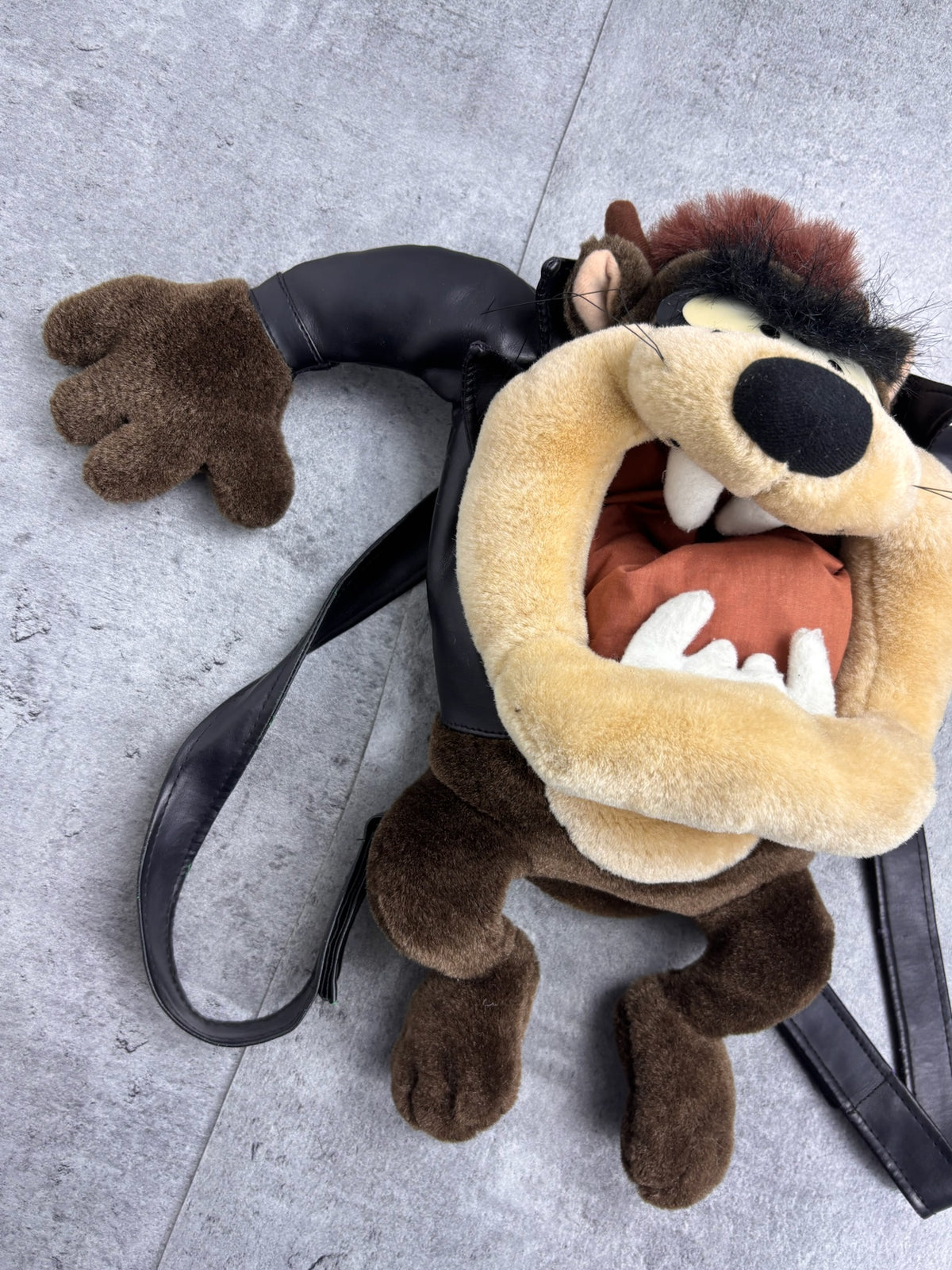 VINTAGE 1994 TAZ TASMANIAN DEVIL LOONEY TUNES BACKPACK