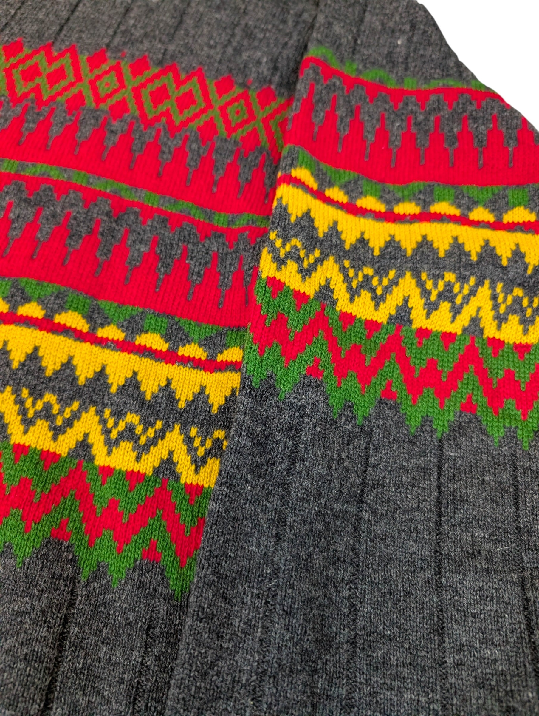 90s wełniany sweter we wzory geometryczne native skandynawski