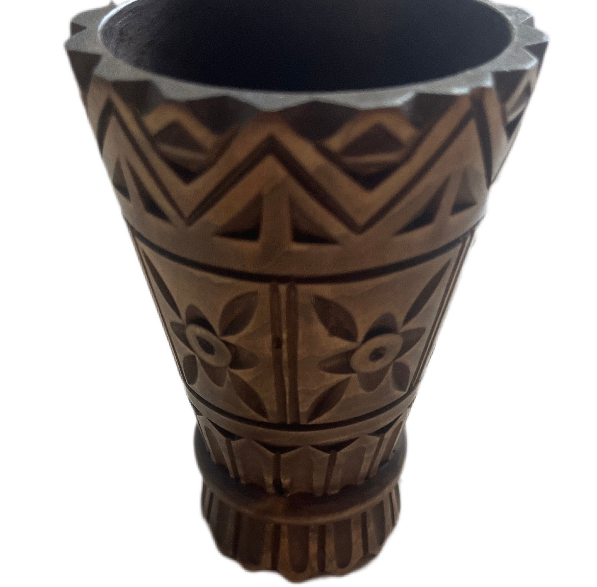 Vintage wooden vase hand carved ręcznie rzeźbiony folkowy drewniany wazon PRL