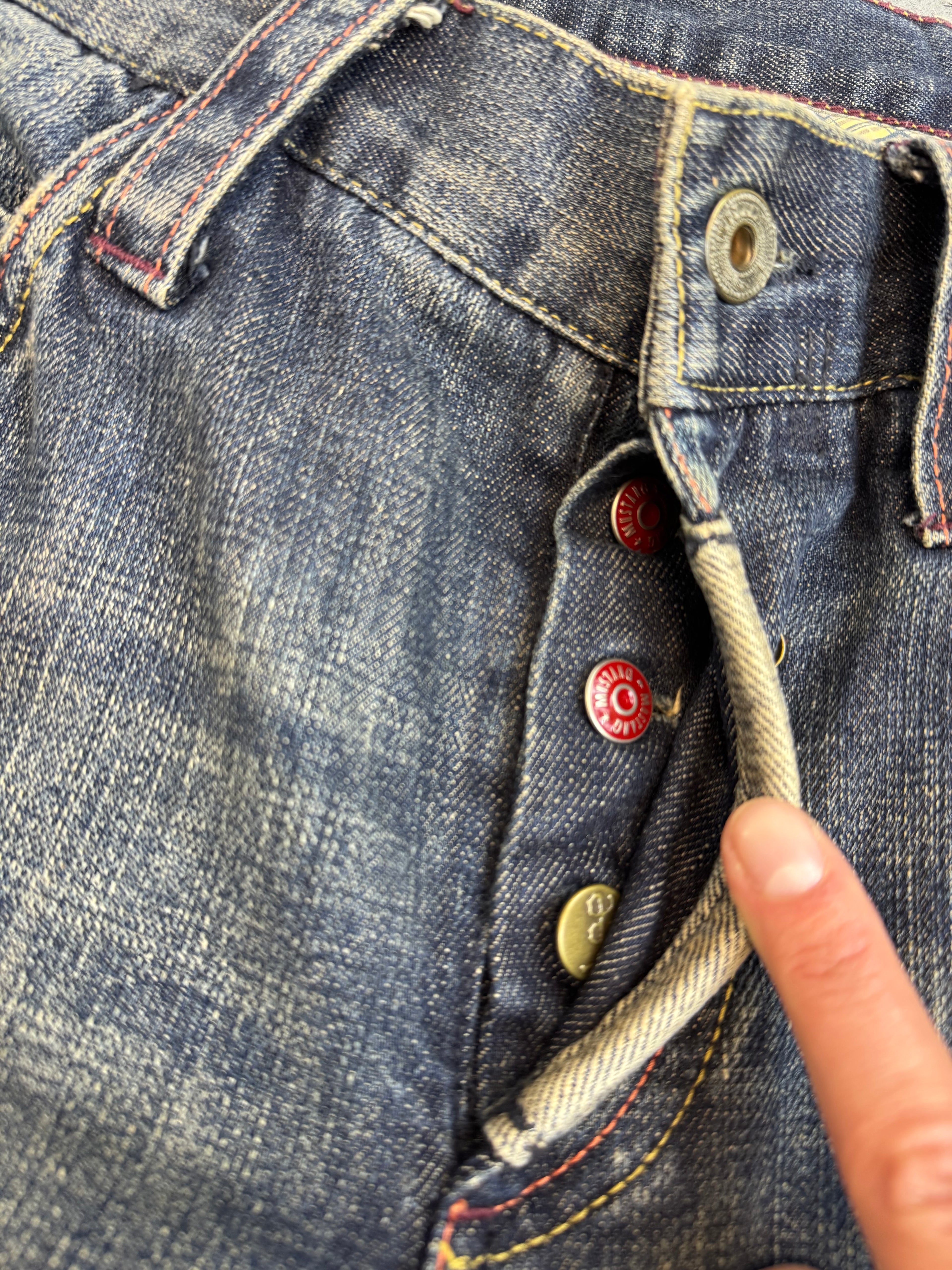 Mustang Archieve Eagle Embroidery Y2K straight fit jeans spodnie jeansowe