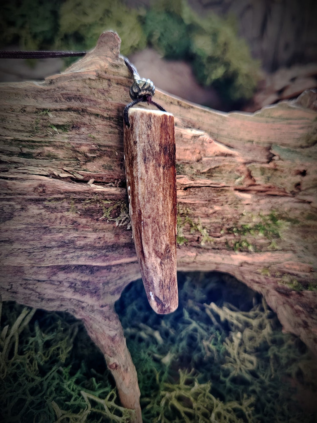 Forest talisman leśny naszyjnik - sarni ,,kieł” z labradorytem