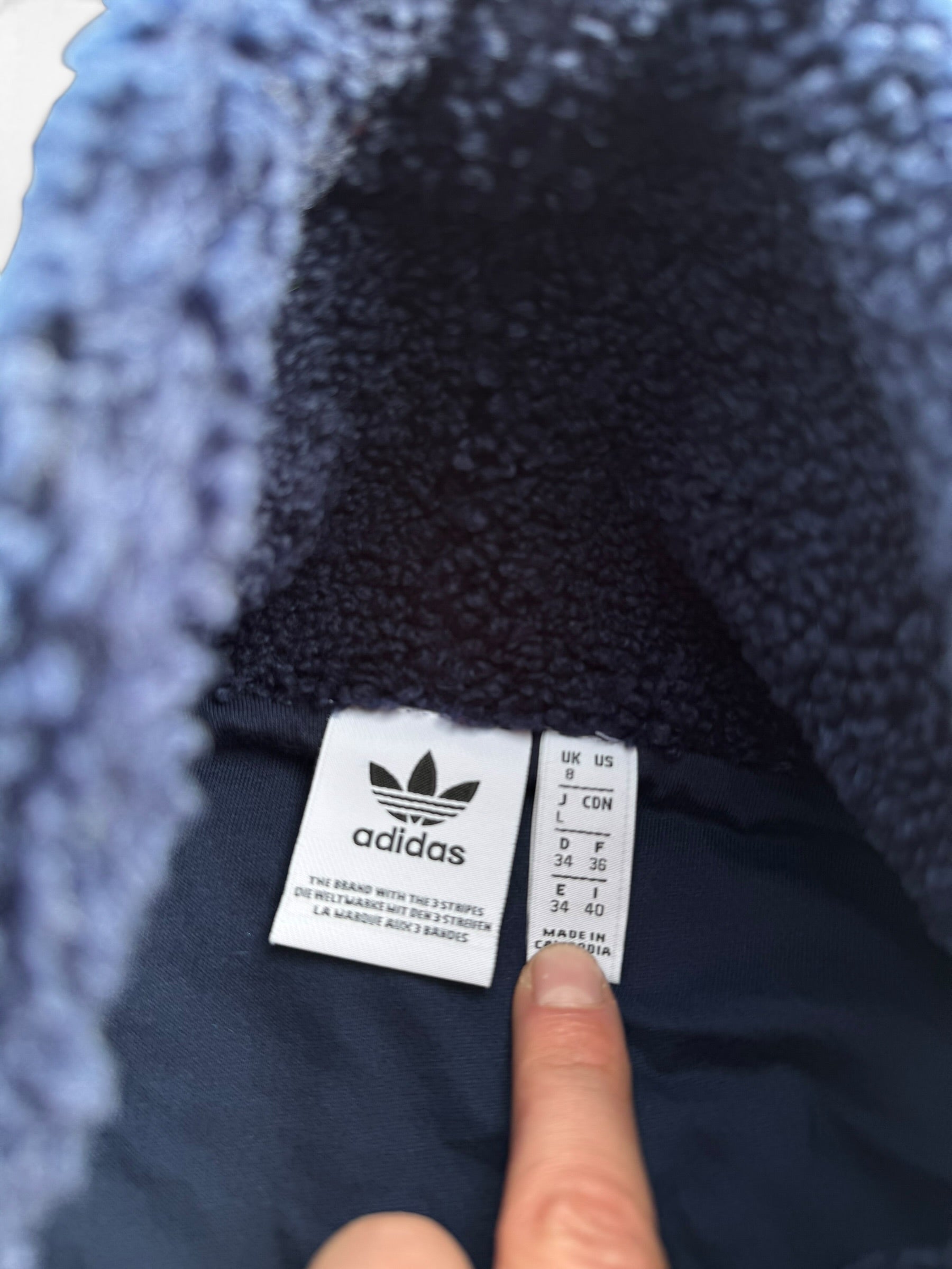 Adidas Sherpa Teddy Cropped Hoodie bluza z kapturem fioletowa cozy oversized