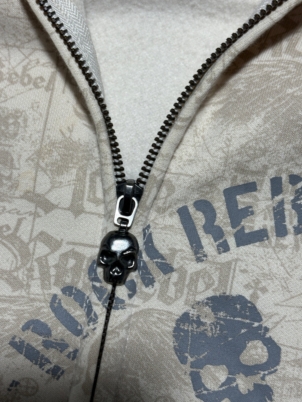 2000s Rock Rebel zip up hoodie bluza ropzinana metal affliction style skull