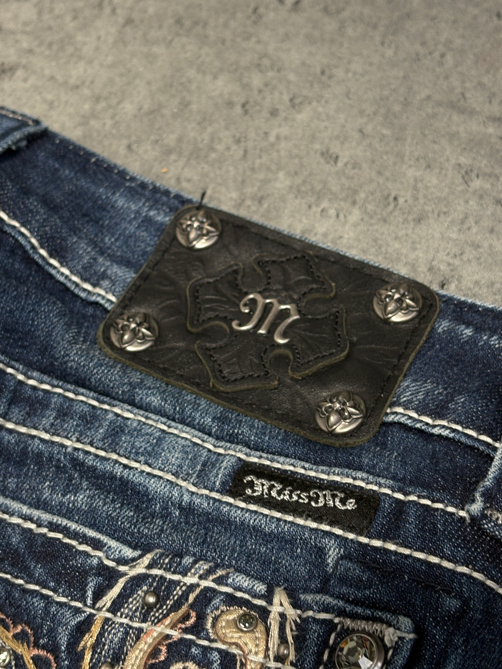 2000s miss me skinny Jeans emblemanty y2k
