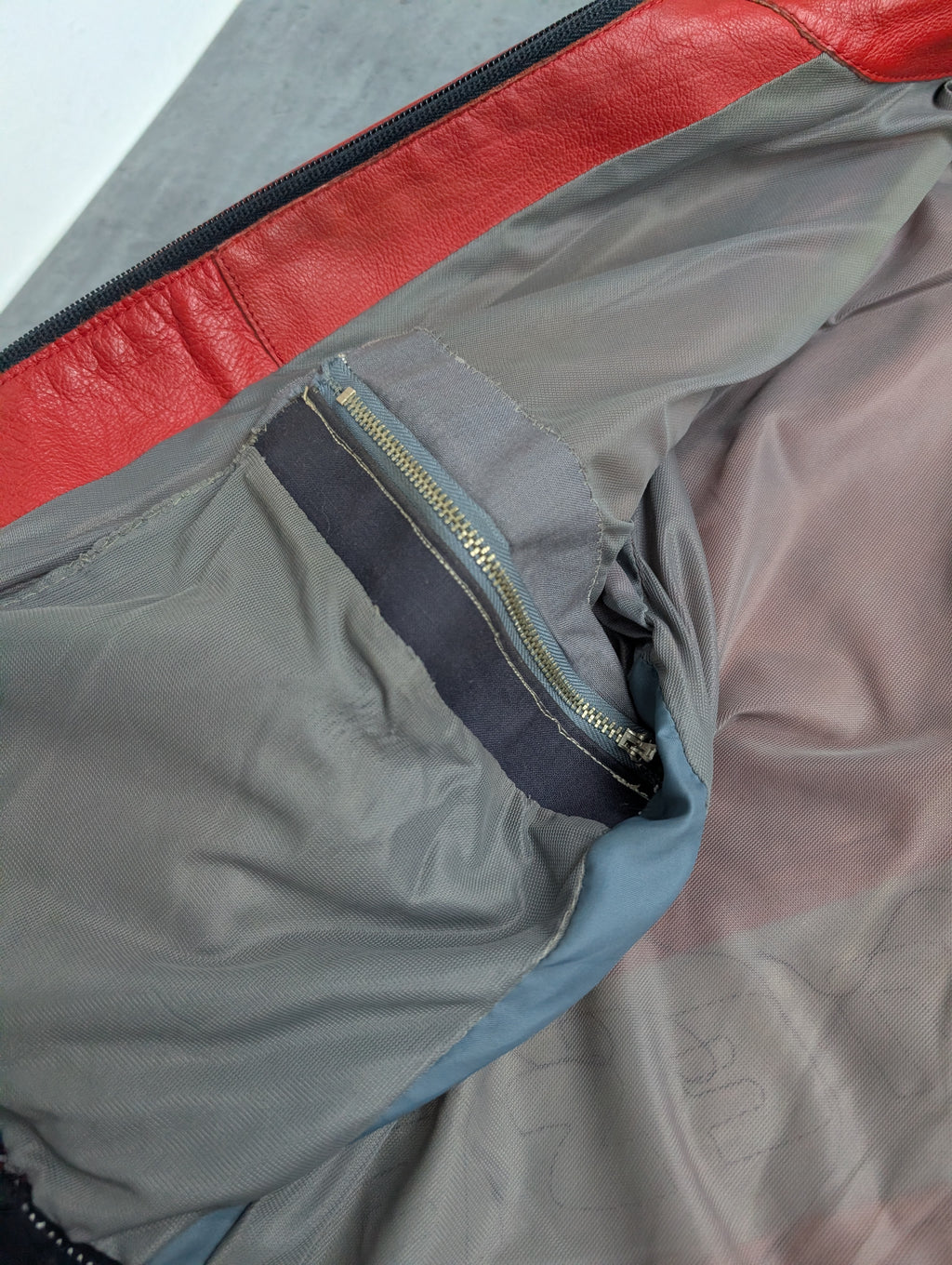 Rare 1980s Dainese Racing Leather Jacket Made in Italy Kenny Robert’s 1984 Bomber