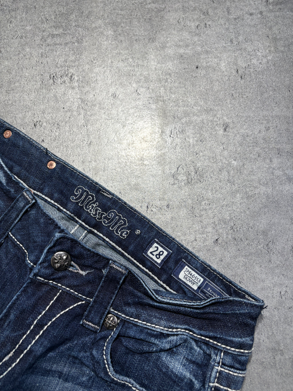 2000s miss me skinny Jeans emblemanty y2k