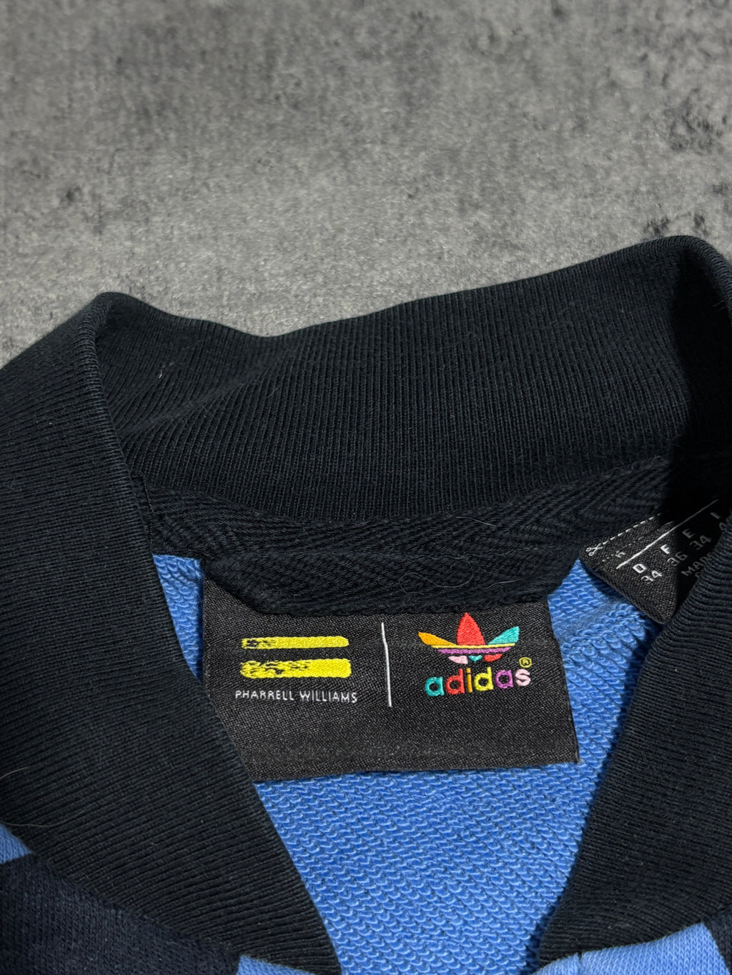 2000s Adidas x Pharrel Williams zip up cropped hoodie bluza w kropki cute rare unikatowa