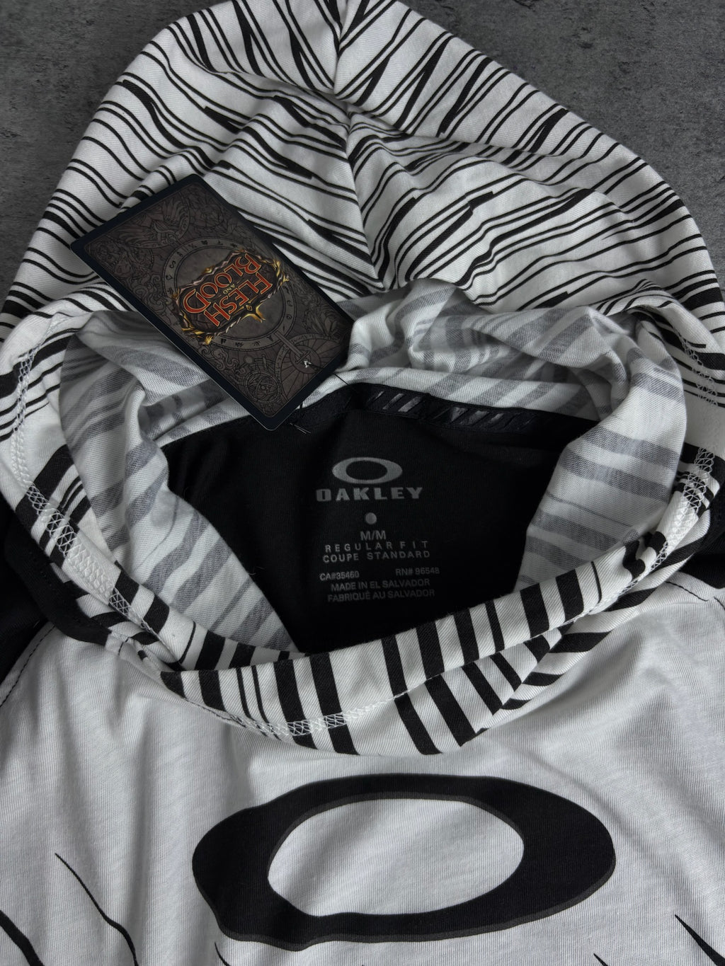 Oakley Center Logo Lightweight Active Hoodie