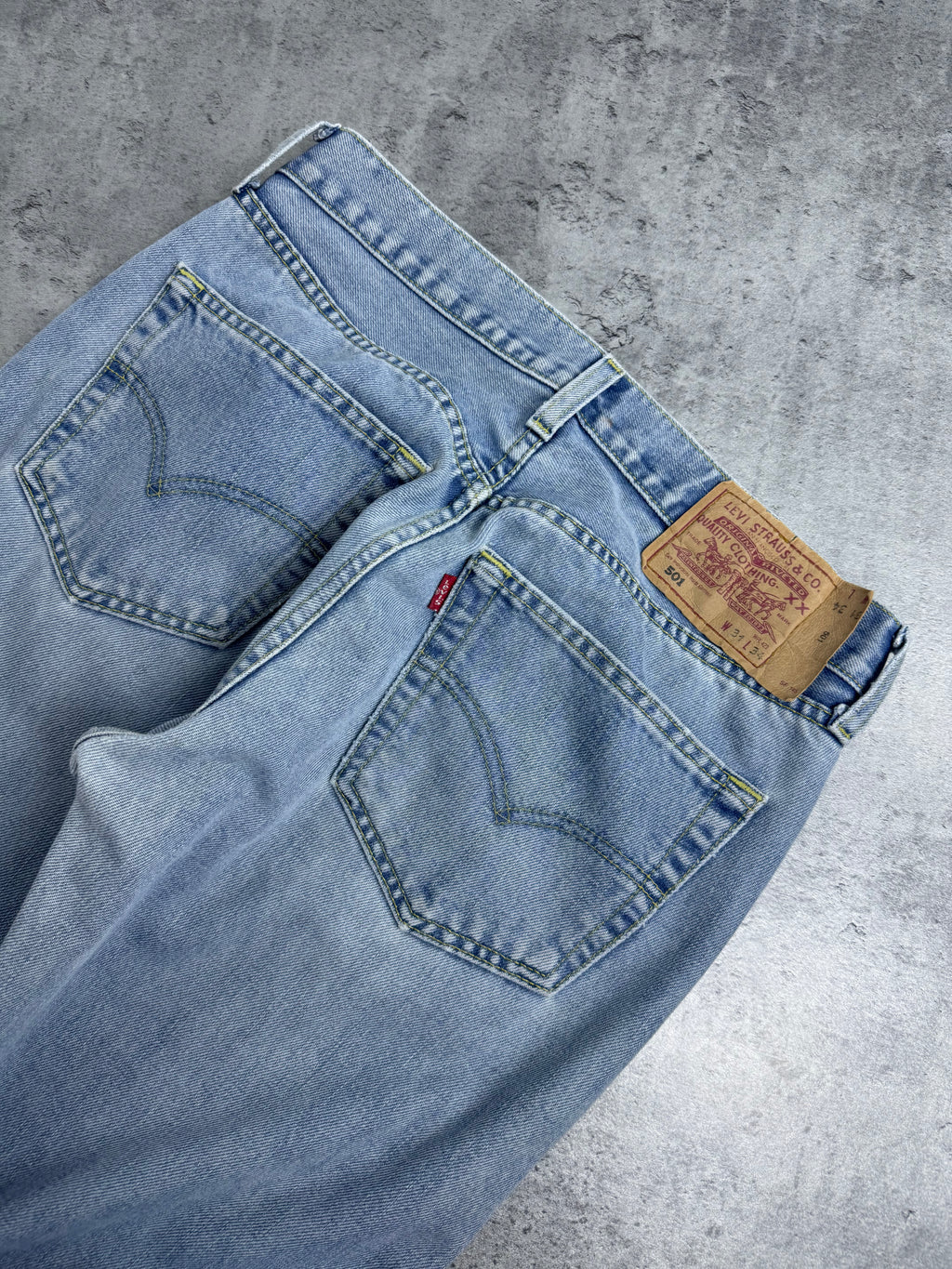 Levi’s 501 2001 Vintage True Niebieskie Błękitne Straight CoolMax Jeans Spodnie Jeansowe