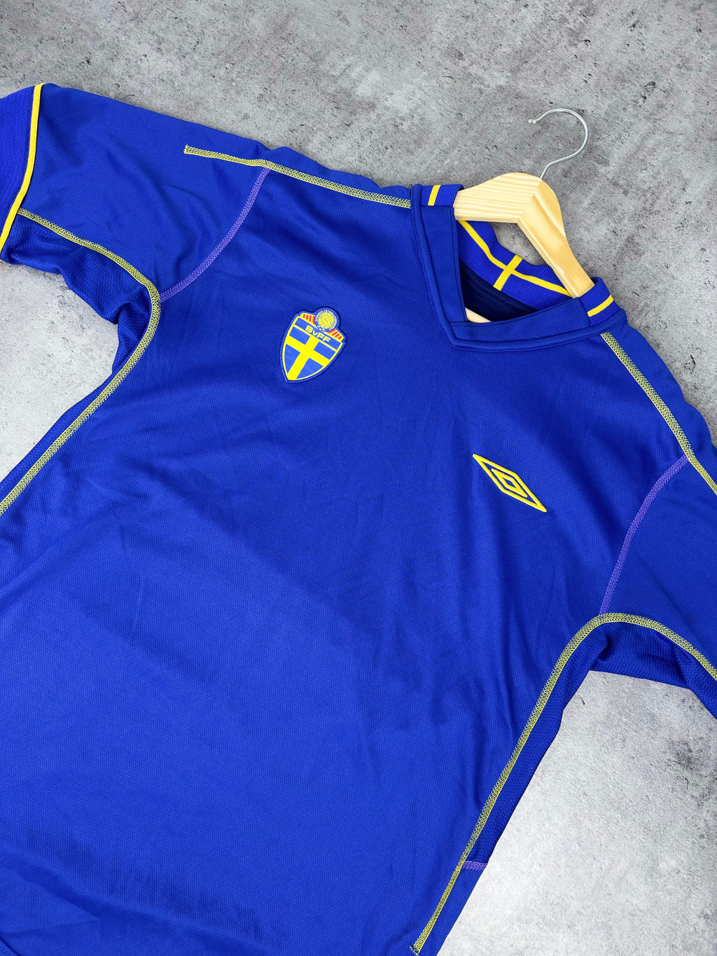 2003/05 Sweden Away Football Shirt Soccer Jersey Koszulka Piłkarska 2000s Vintage Umbro