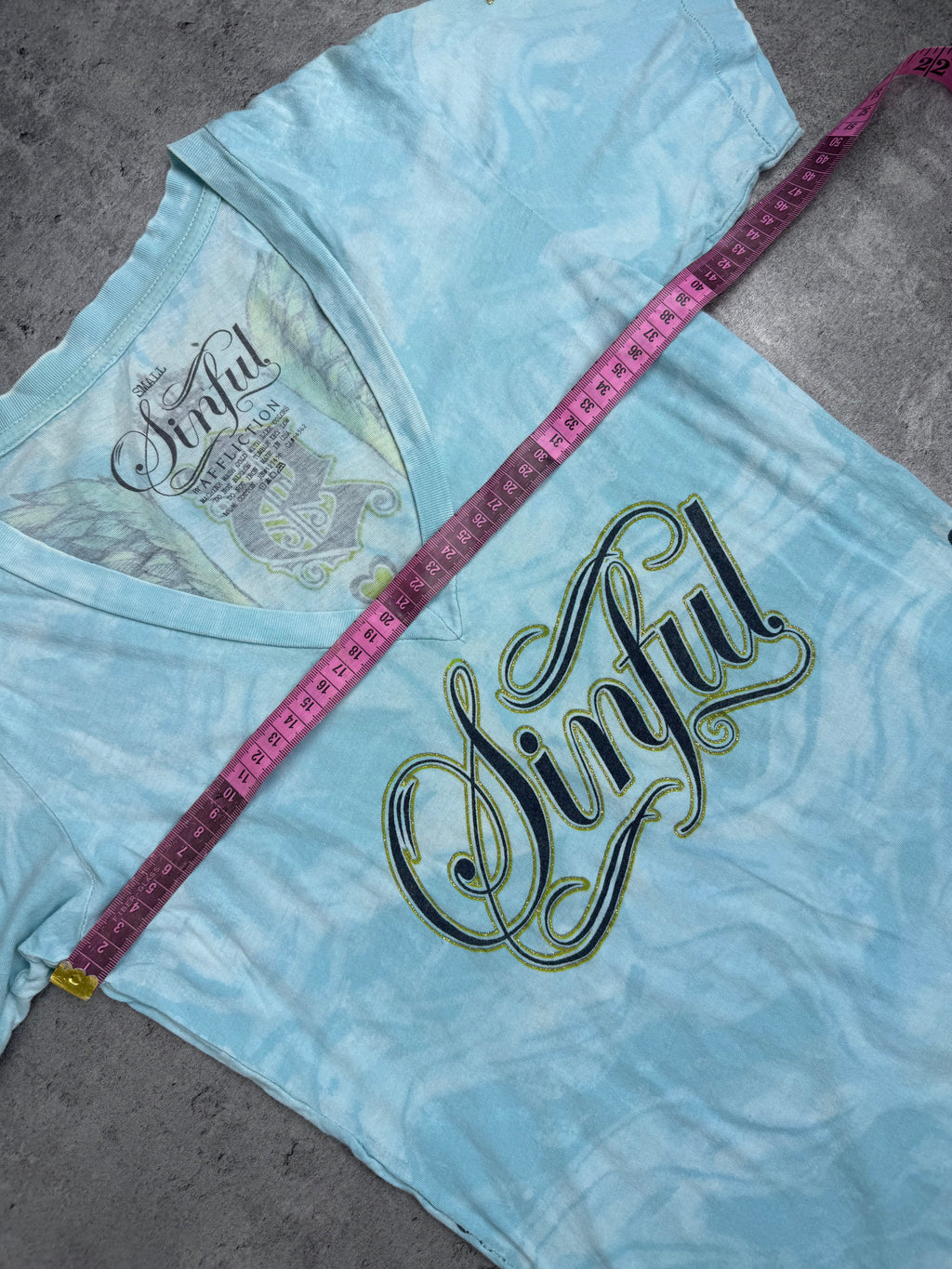 Sinful by Affliction Bluzka y2k koszulka Damska Ze Skrzydłami Grunge 2000s Made in Usa