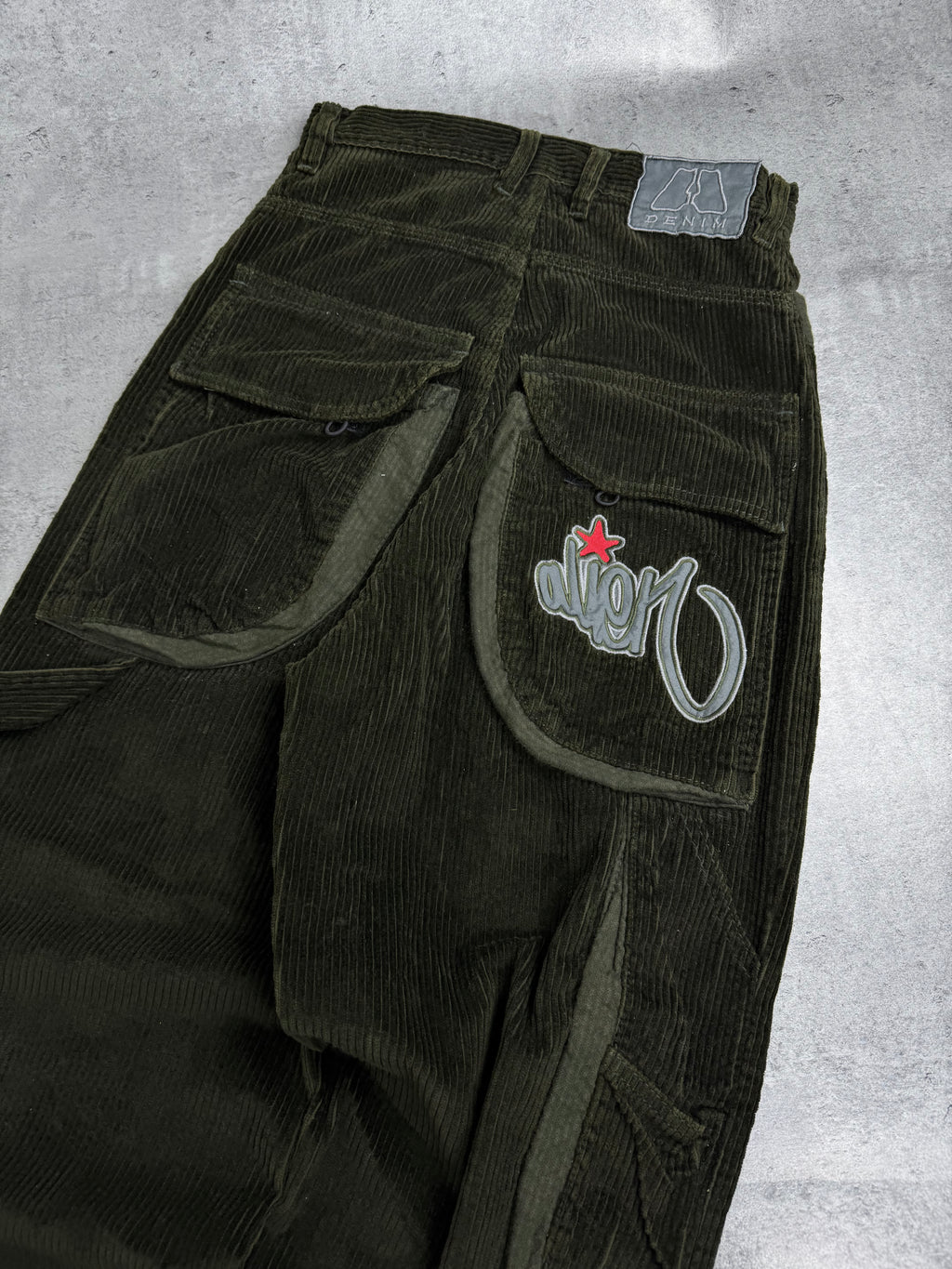 Alien Rare Y2K Corduroy Baggy Pants Szerokie Spodnie Luźne UFO 2000s sztruksowe embroidery skater