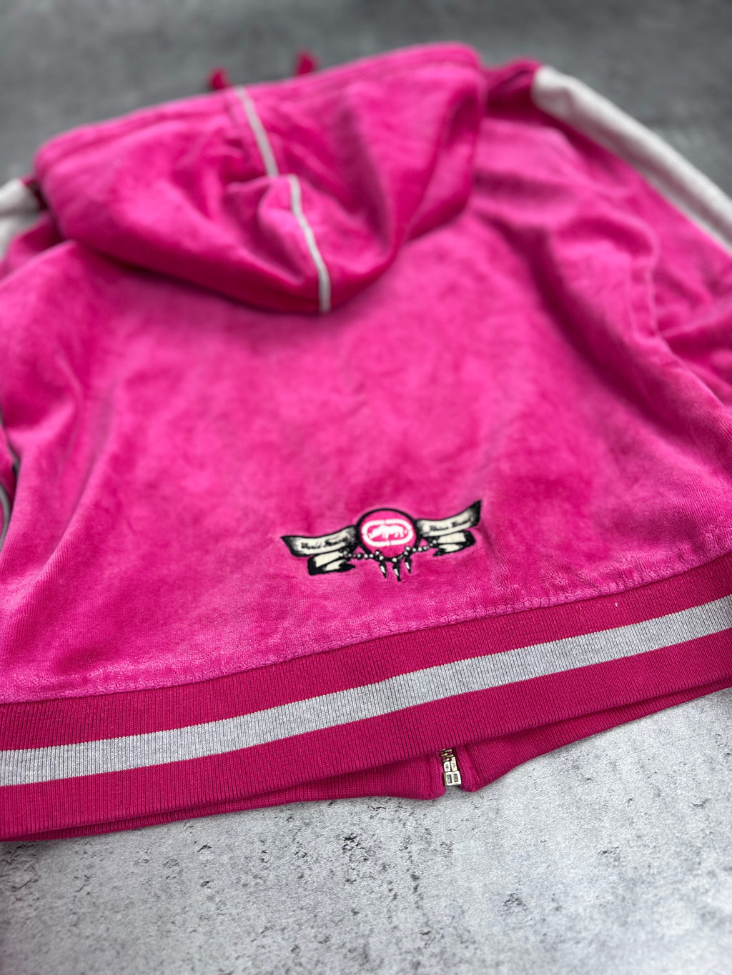 Ecko Unltd Red Damska Bluza z Kapturem Welurowa Spellout y2k rozpinana Skater 2000s