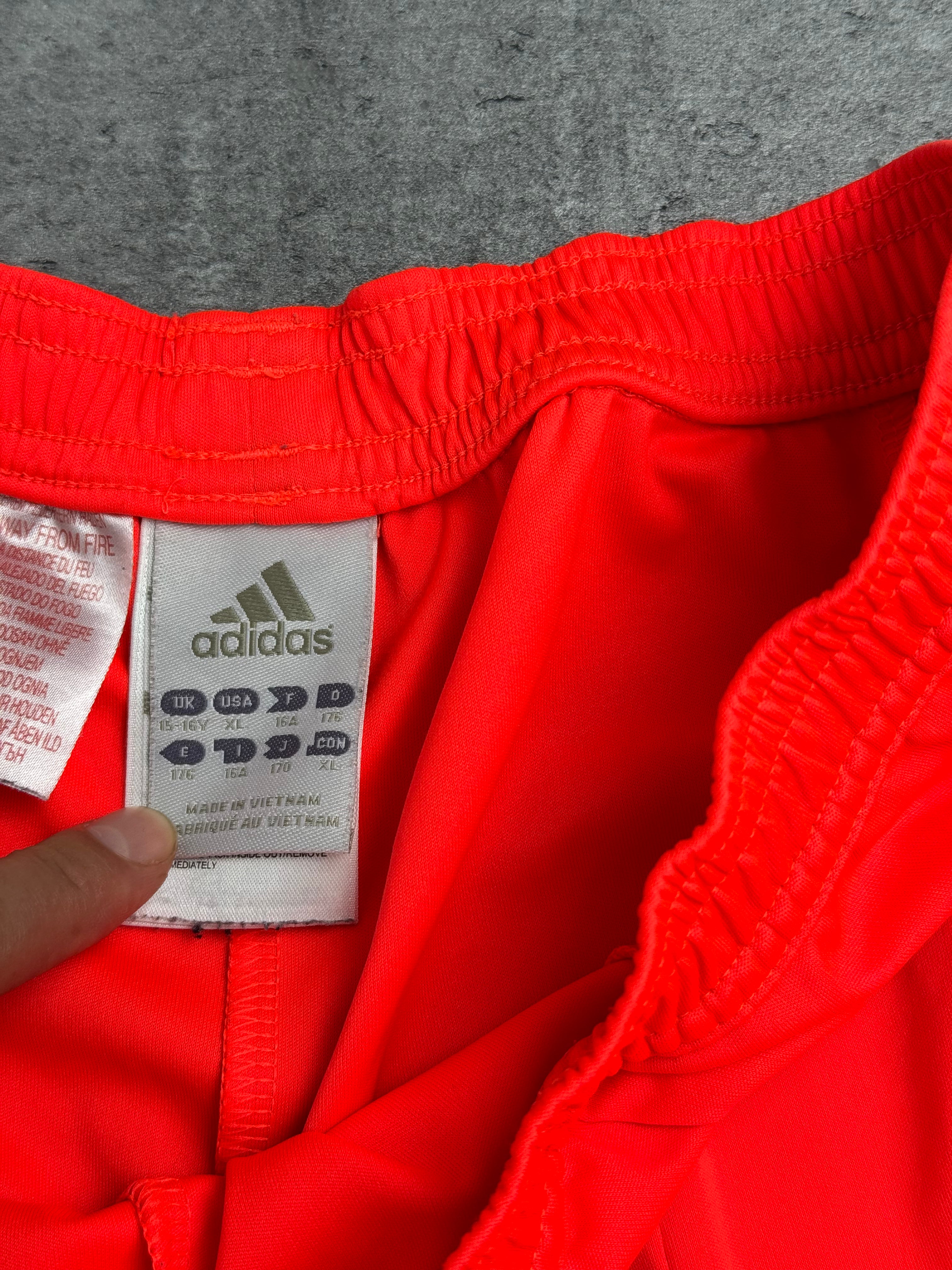 2012 Real Madrid Goalkeeper Shorts Spodenki sportowe piłkarskie kolekcjonerskie Adidas