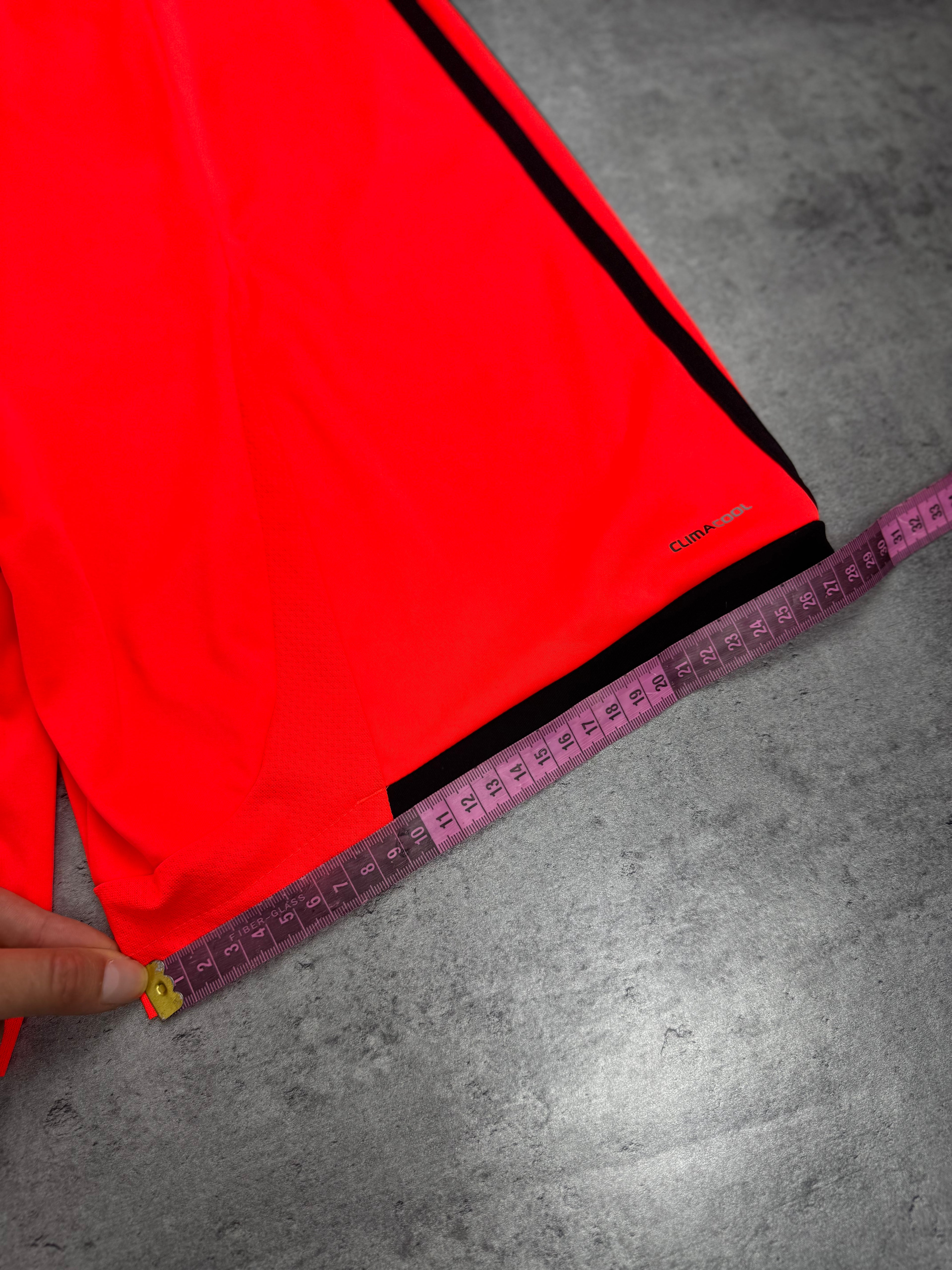 2012 Real Madrid Goalkeeper Shorts Spodenki sportowe piłkarskie kolekcjonerskie Adidas
