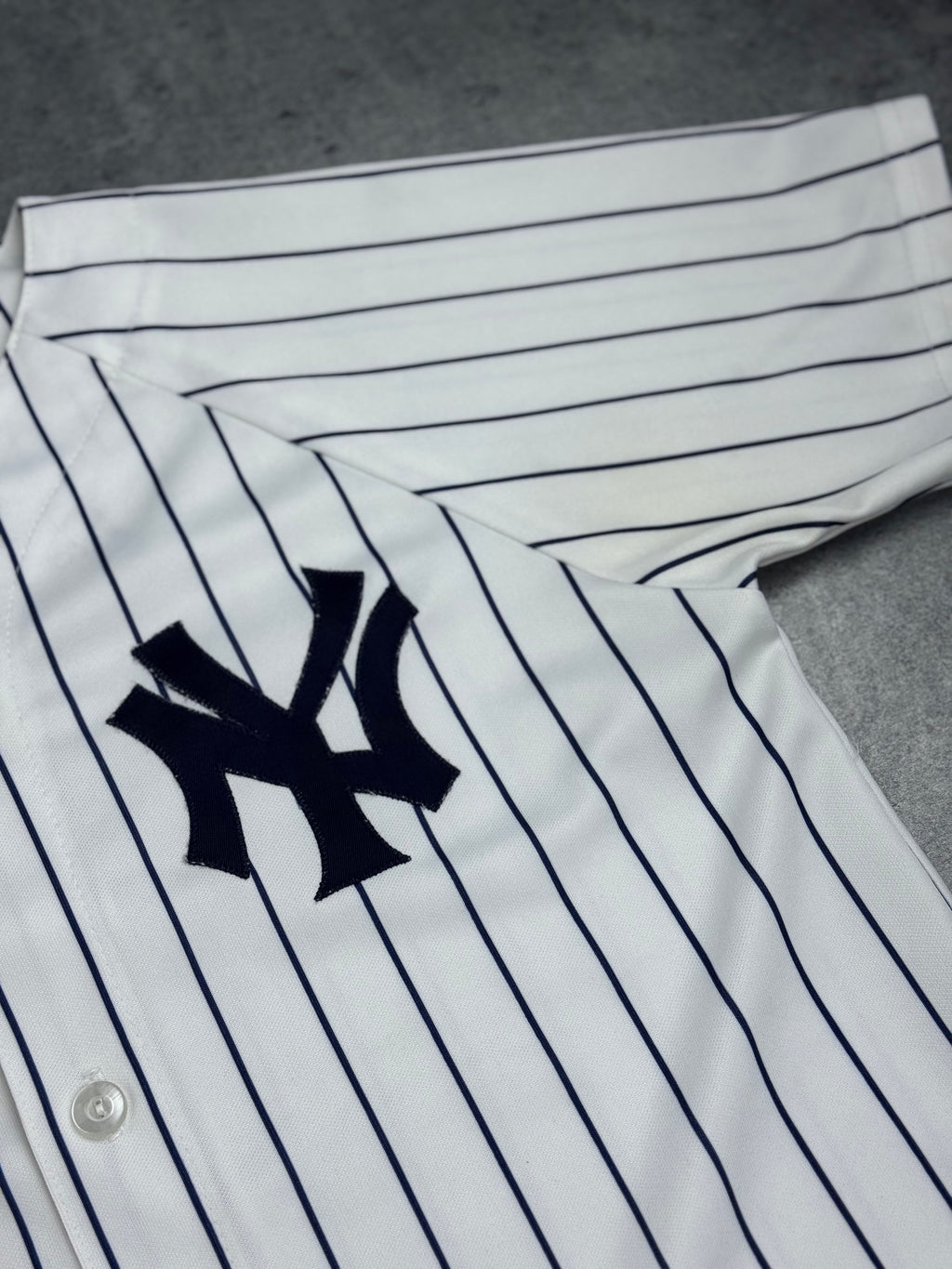 New York Yankees Vintage MLB Jersey Koszulka Baseball Pinstripes 90s/2000s Classic Majestic