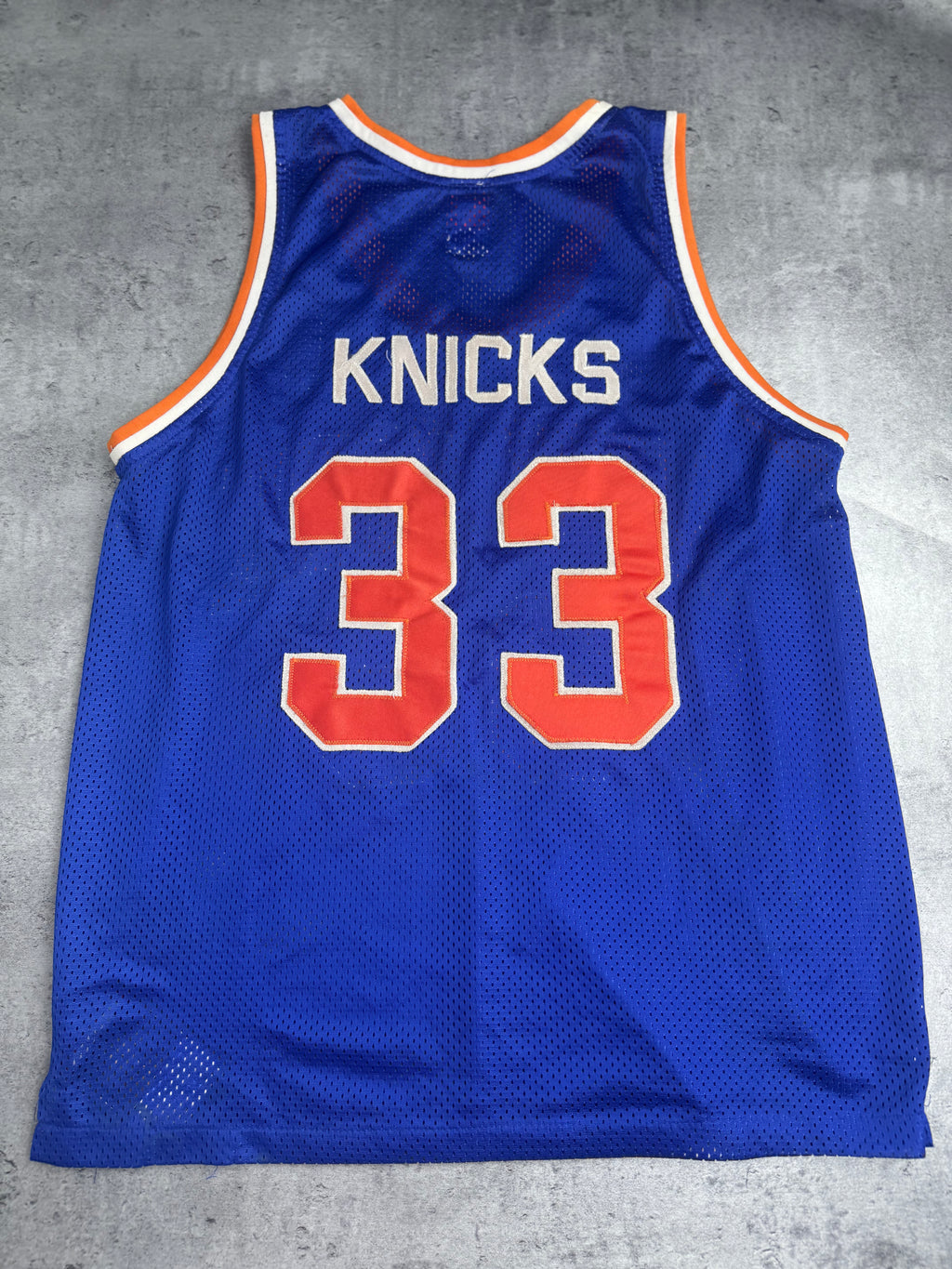 RARE Spalding New York Knicks 90s Fan Souvenir Official Licensed NBA Jersey