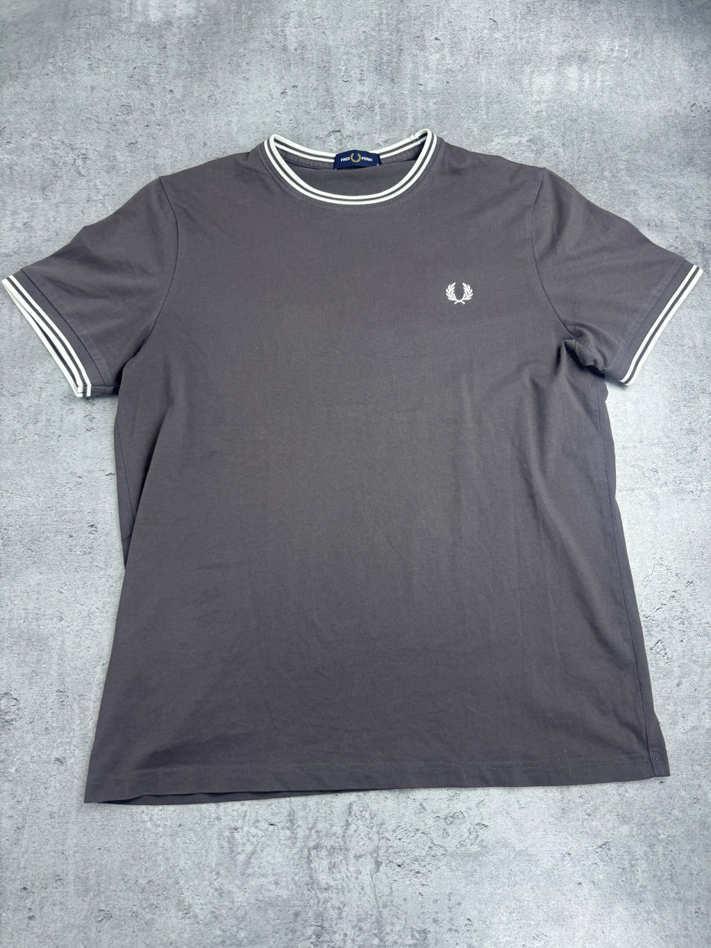 Fred Perry Koszulka Minimalistyczna z Logo Ringer Tee