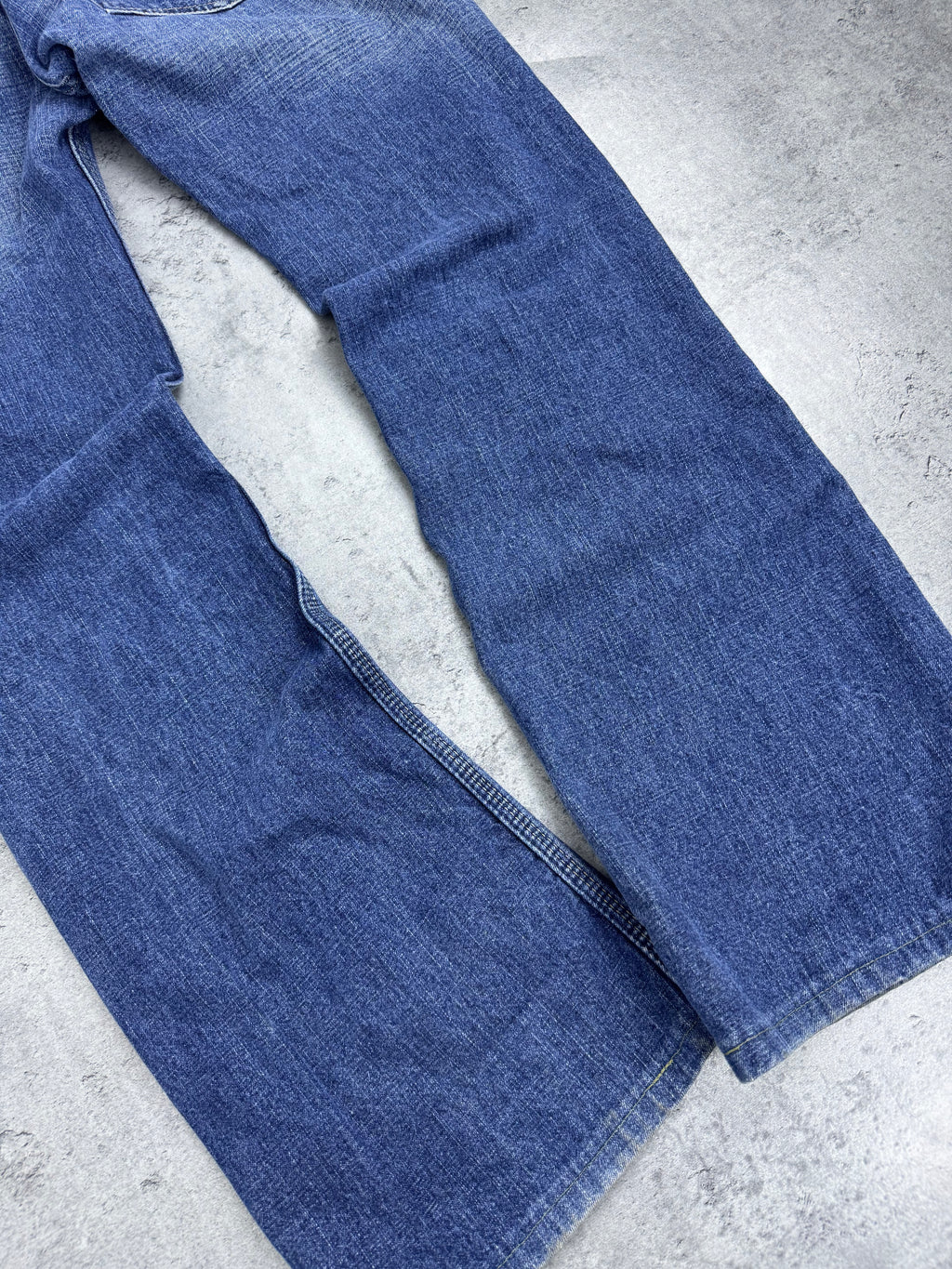 Diesel Industry Bootcut Spodnie Poszerzane Dzwony Flared y2k Jeansy Jeansowe 2000s Era Back Pocket Embroidery
