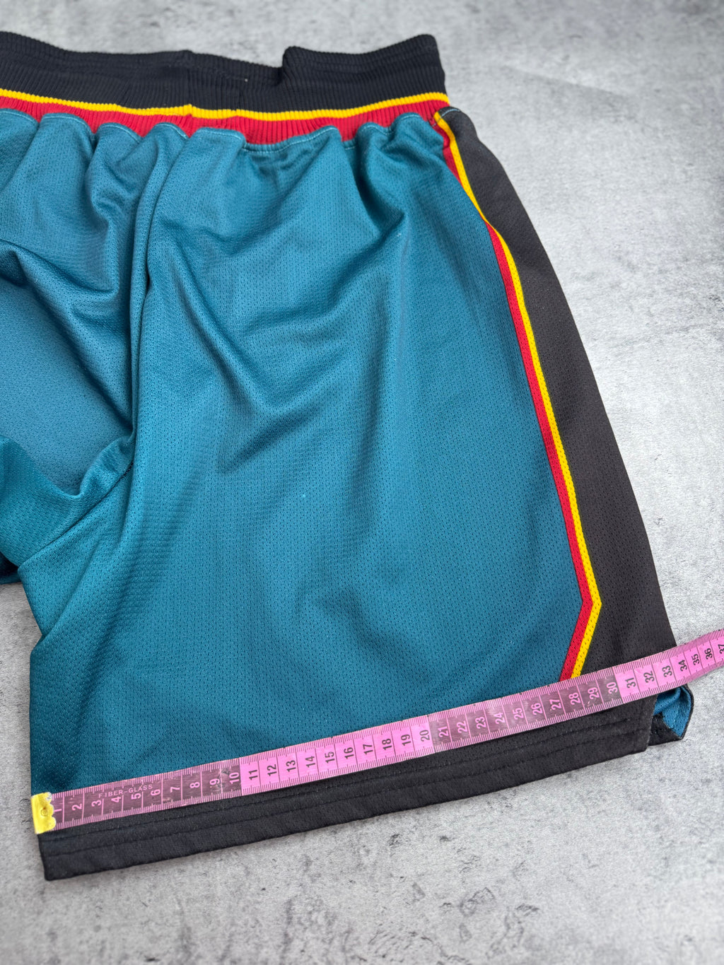 1996 Champion Detroit Pistons Spodenki Sportowe Koszykarskie Meczowe Vintage 90s NBA Shorts