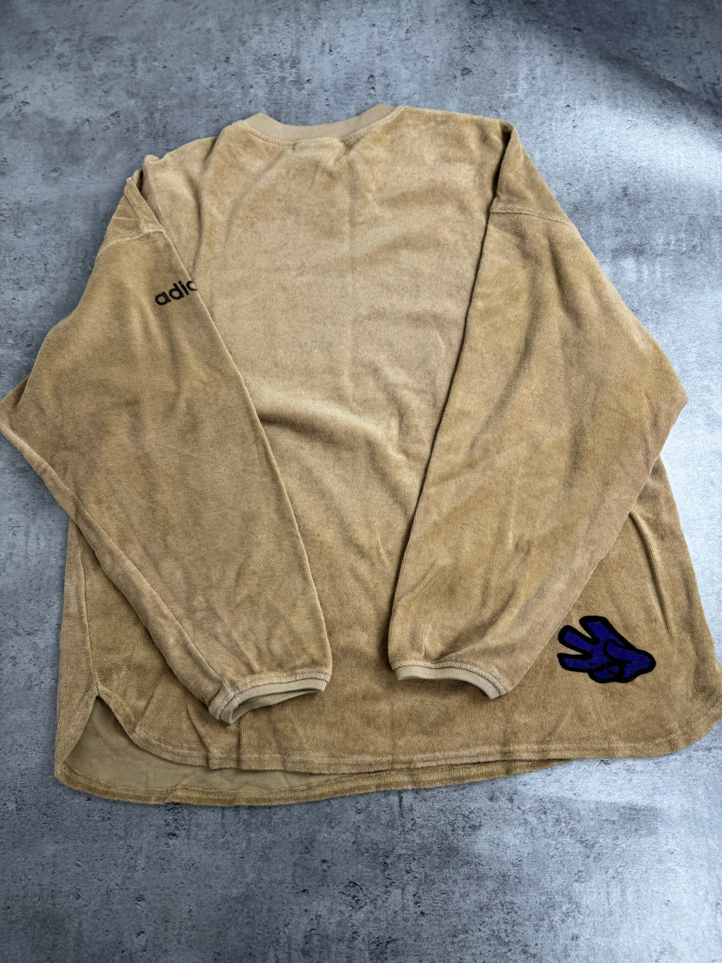 Adidas 90s RARE Grafitti Style Skater Graphic Sweatshirt Bluza Bez Kaptura Oversized HipHop