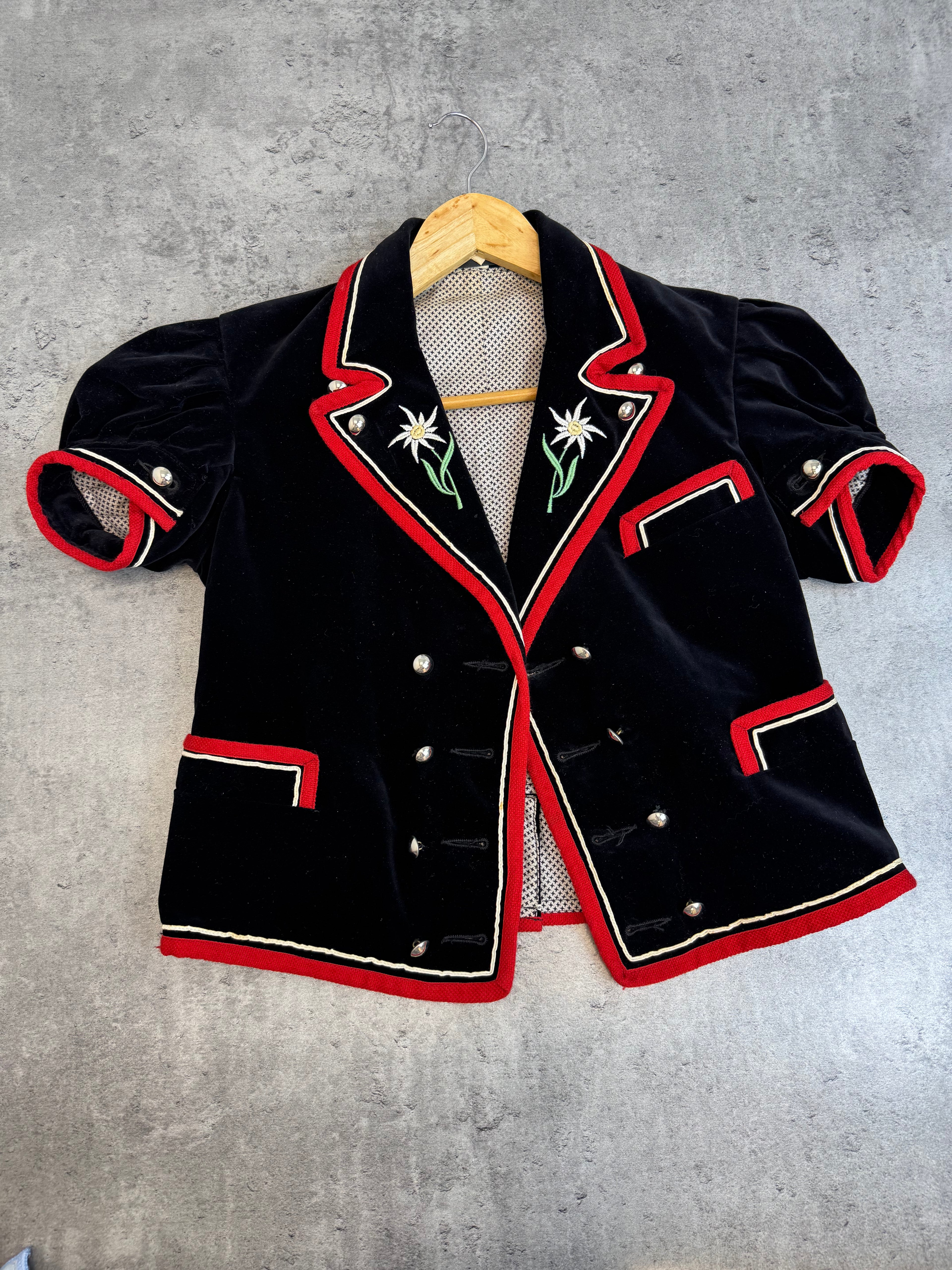 Vintage 90s Lutteurs Austrian Folk Jacket  Velvet Blazer Tyrol Oktoberfest Edelweiss Cottagecore