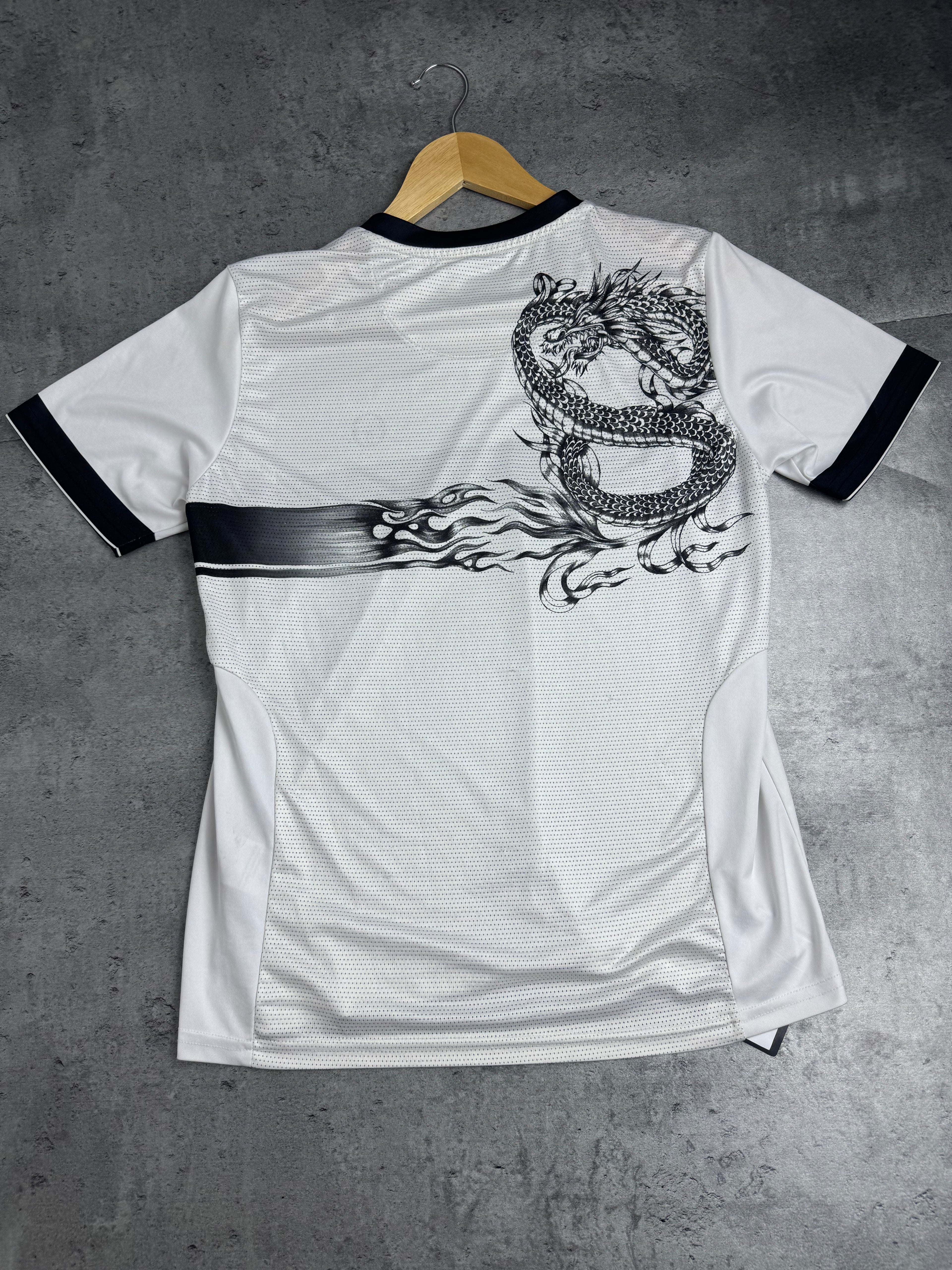 Sergio Tacchini x Novak Djokovic Tennis Y2K Dragon Graphic RARE Shirt Collab