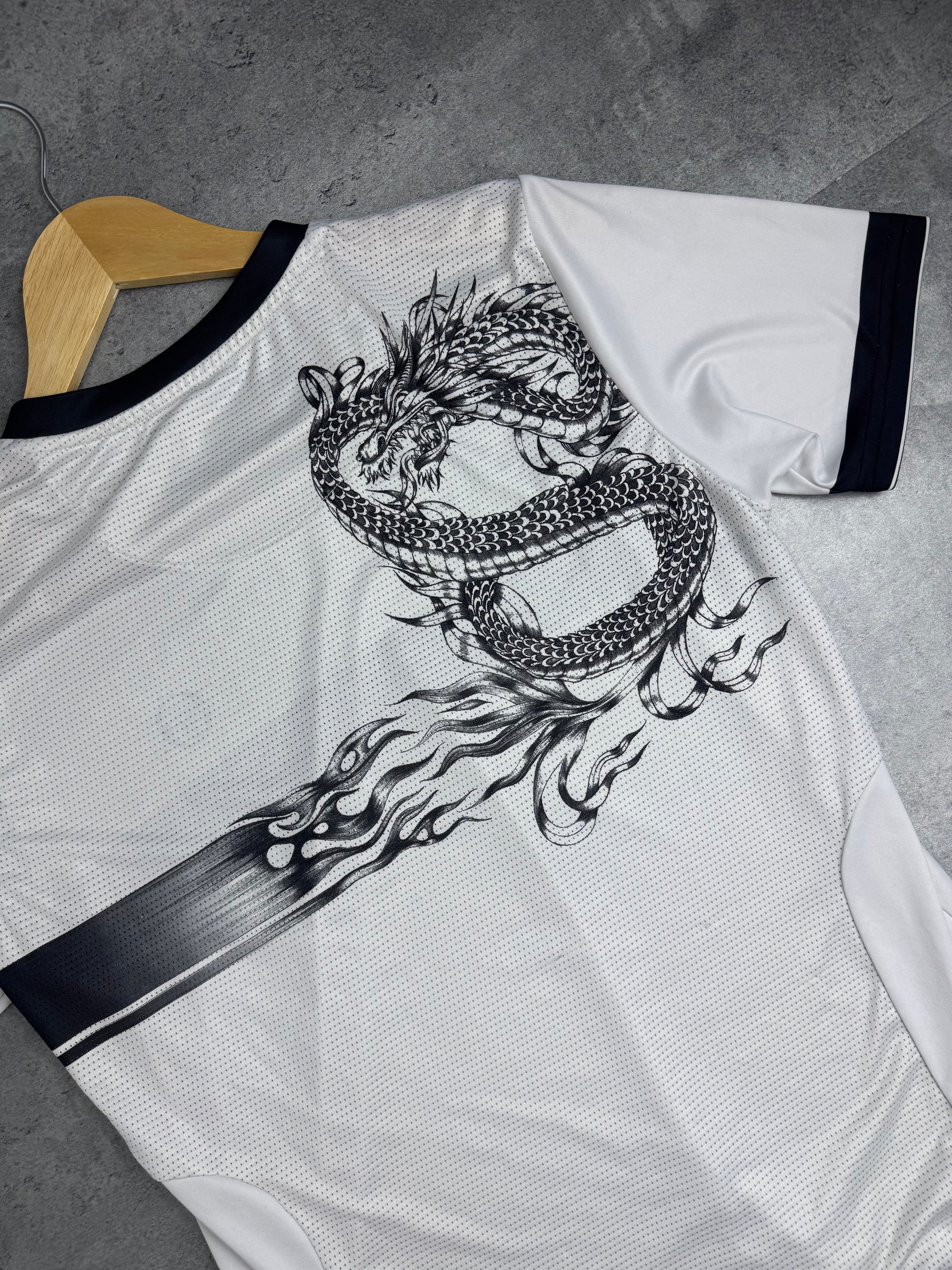 Sergio Tacchini x Novak Djokovic Tennis Y2K Dragon Graphic RARE Shirt Collab