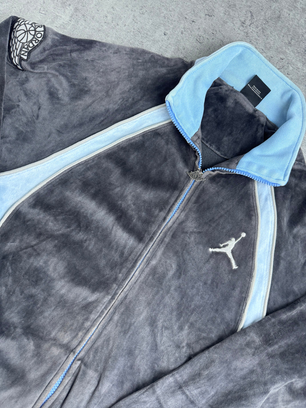 Air Jordan y2k Vintage 2000s Velour Tracksuit Jacket Bluza Welurowa Szaro Niebieska Koszykarska Dresowa
