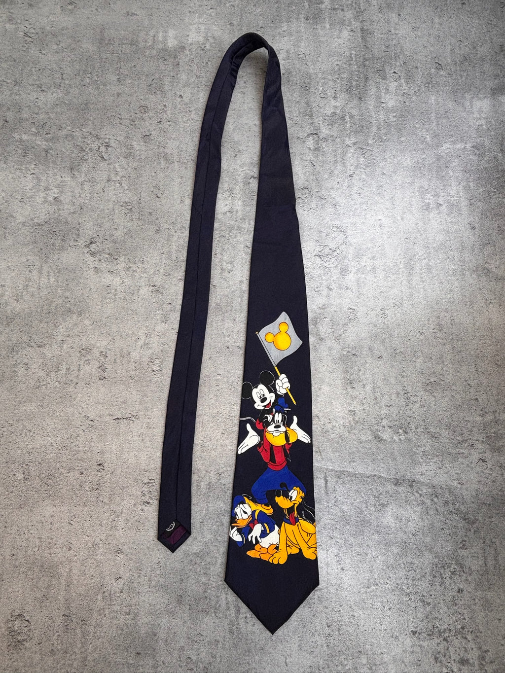 Disney Unlimited 90s Mickey Mouse and Crew goofy Krawat Vintage Pluto Kaczor Donald Bajkowy na Prezent