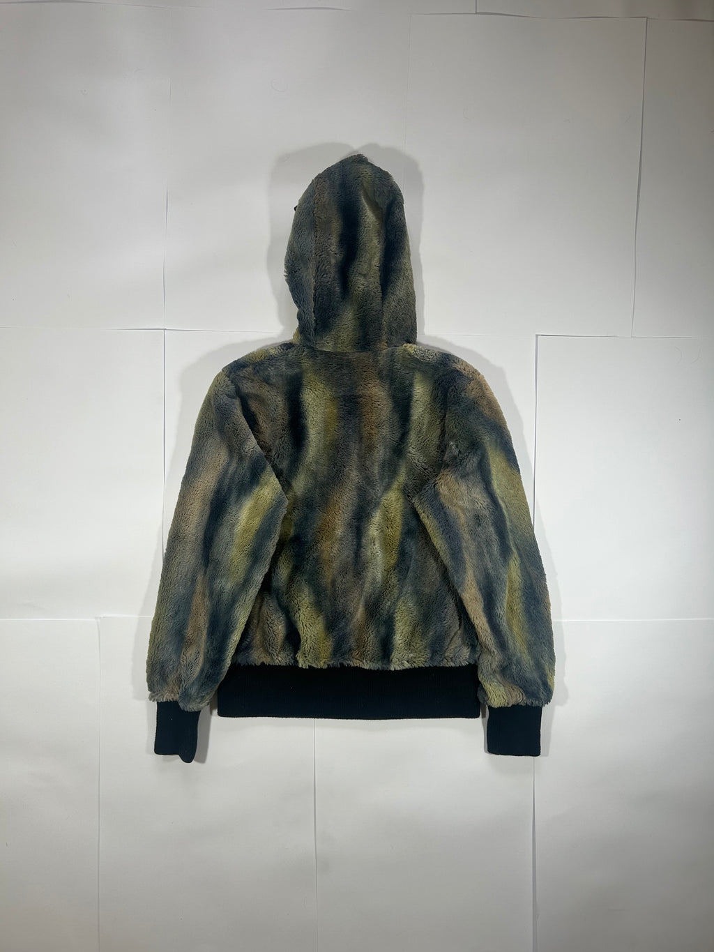 Ocieplana bluza Columbia z futrem w stylu y2k