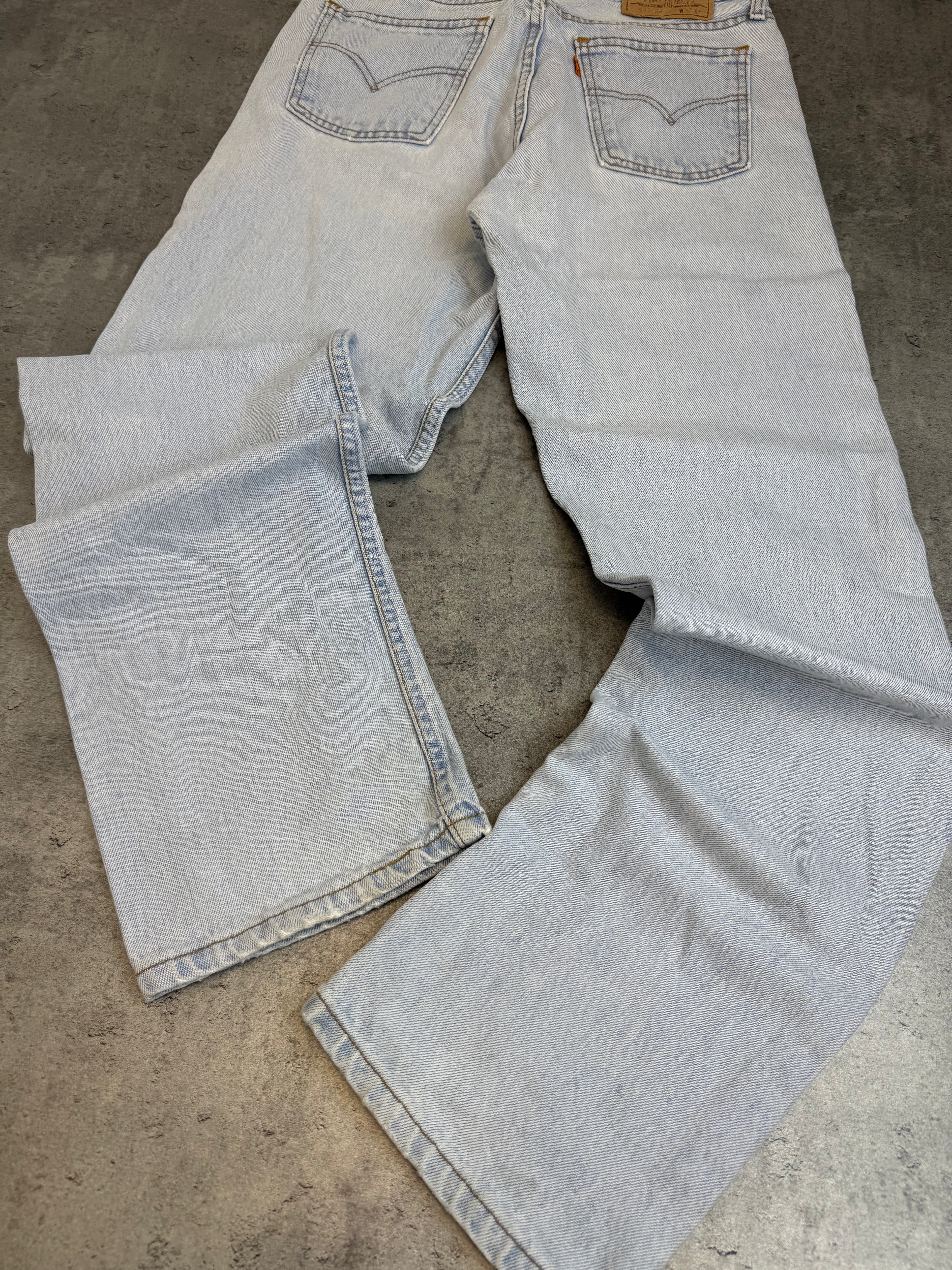 Levi’s Orange Tab Vintage Baby Blue Jasnoniebieskie Spodnie Jeansowe Straight Leg 90s Vintage Jeansy