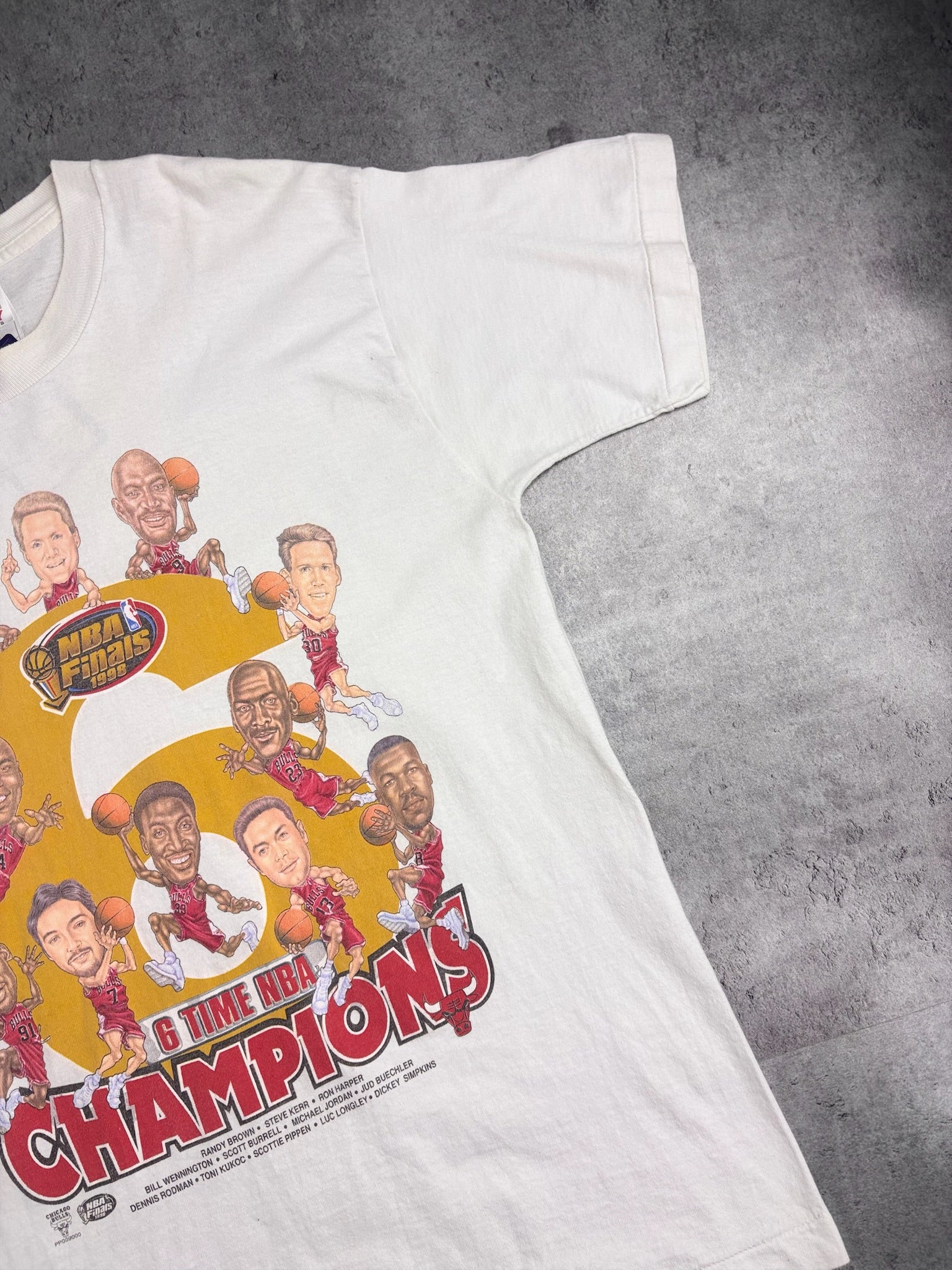 1997/98 RARE CHICAGO BULLS MICHAEL JORDAN FINALS 6TH CHAMPIONSHIP GRAPHIC TEE SHIRT KOSZULKA MISTRZOWSKA KOSZYKARSKA CARICATURE