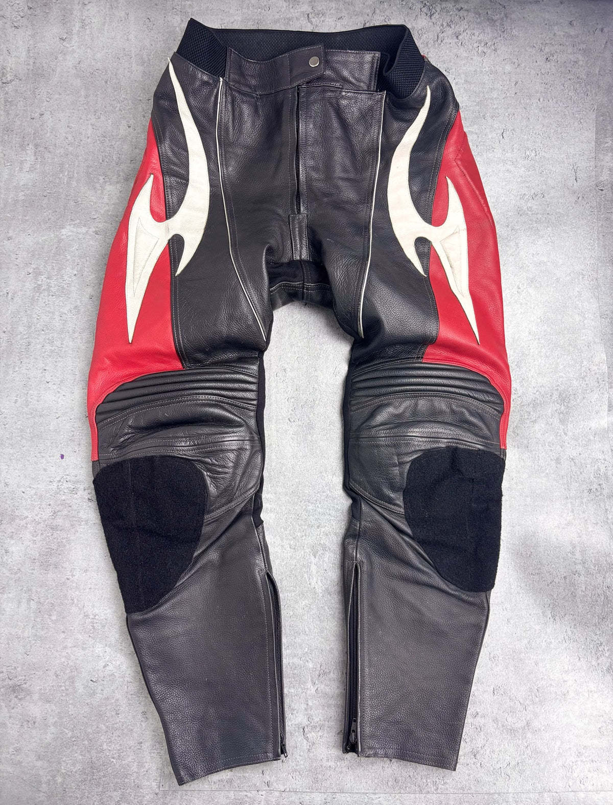 INSANE LEATHER MOTOCYCLE PANTS WITH FLAMES SPODNIE NA MOTOR VINTAGE STREETWEAR HEIN GERICKE TRIBAL