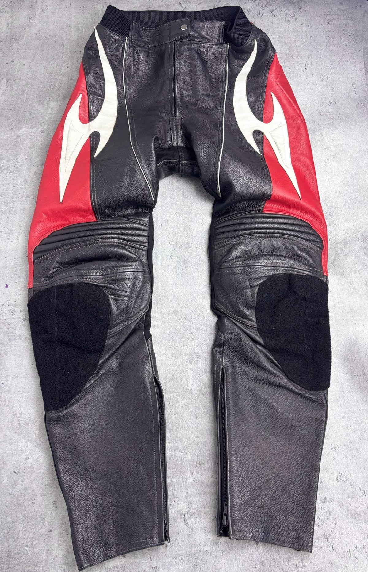 INSANE LEATHER MOTOCYCLE PANTS WITH FLAMES SPODNIE NA MOTOR VINTAGE STREETWEAR HEIN GERICKE TRIBAL