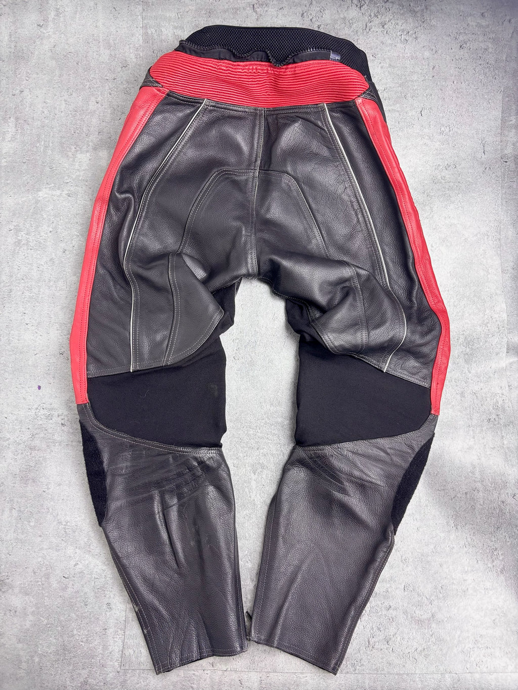 INSANE LEATHER MOTOCYCLE PANTS WITH FLAMES SPODNIE NA MOTOR VINTAGE STREETWEAR HEIN GERICKE TRIBAL