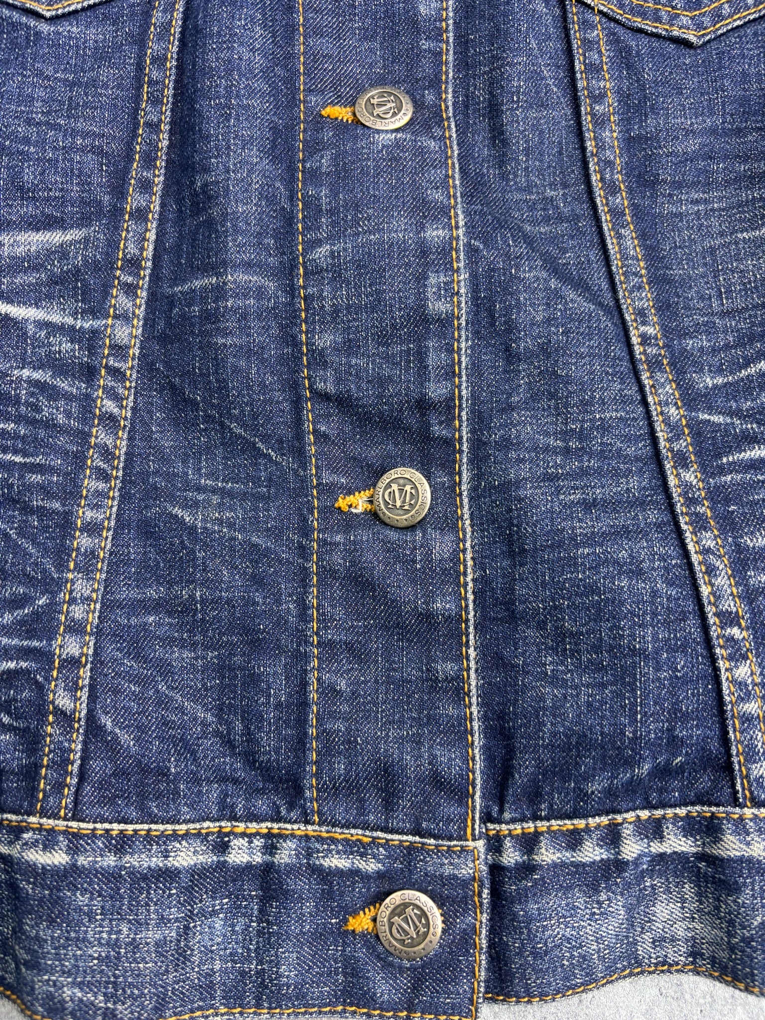 MARLBORO CLASSICS VINTAGE 2000S DENIM TRUCKER JACKET KURTKA JEANSOWA KATANA Y2K