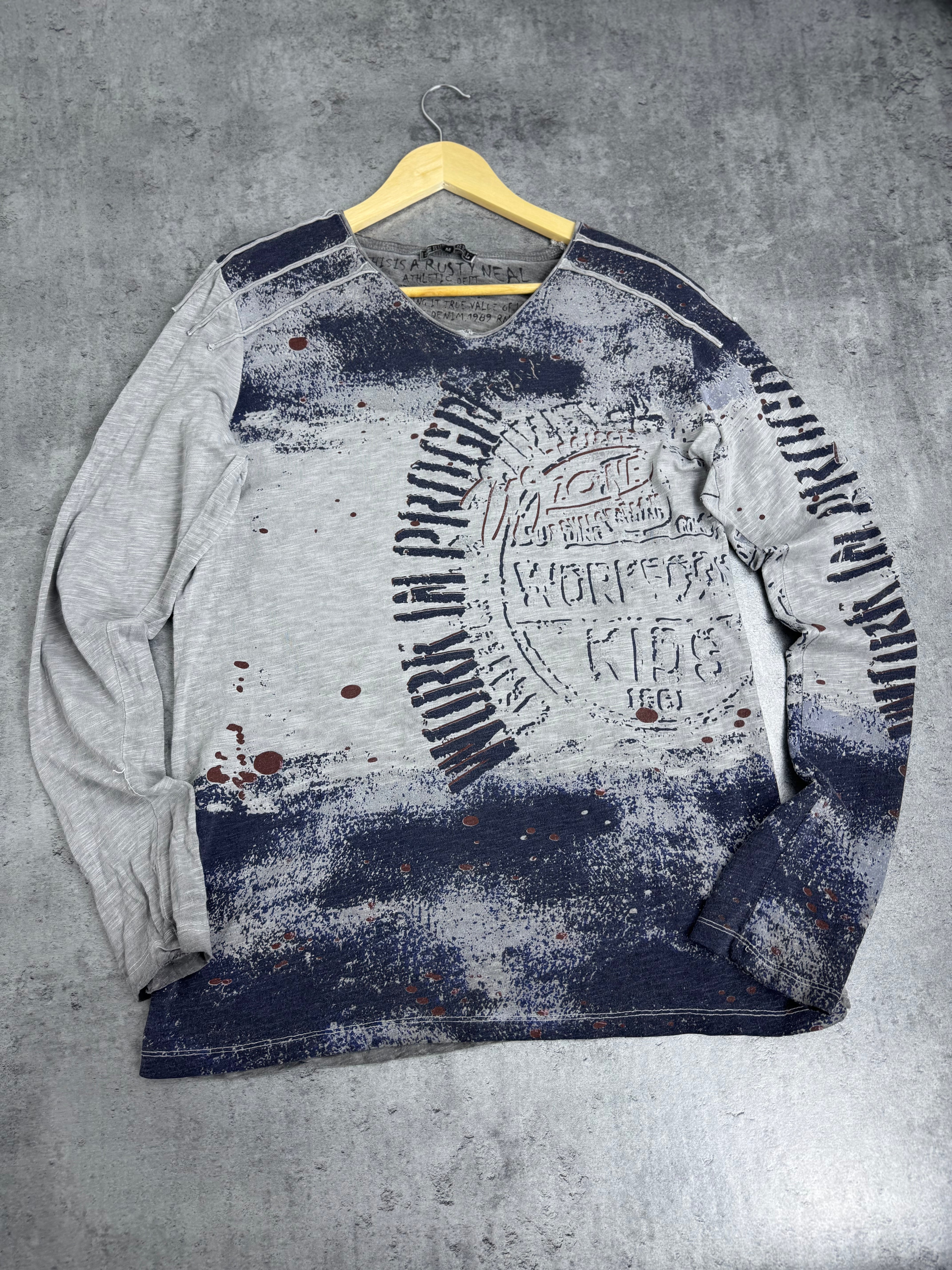 Affliction Style Long Sleeve Shirt Work in Progress AOP all over print Rusty Neal 2000s Koszulka z nadrukiem