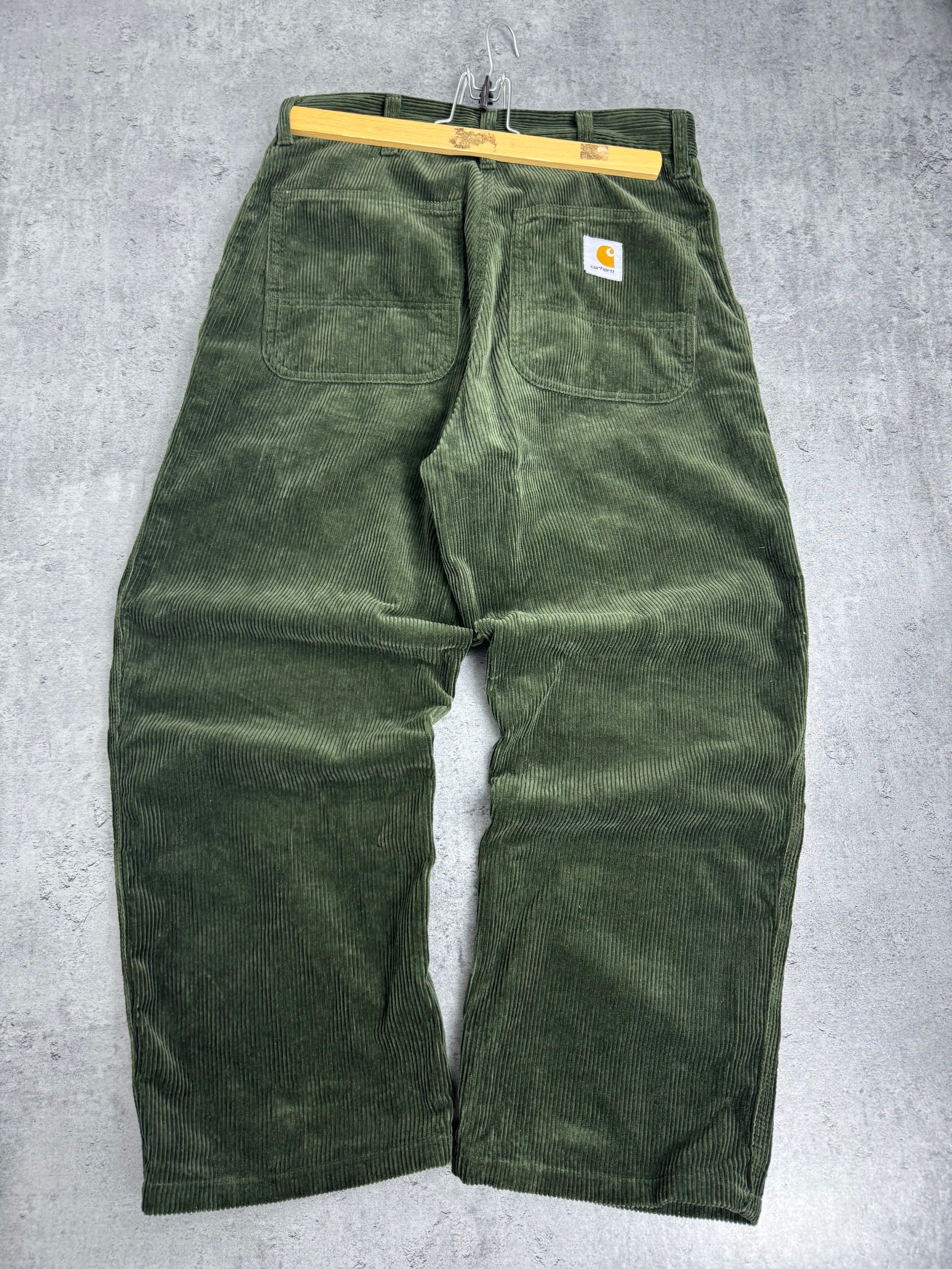 Carhartt Khaki Zielone Oliwkowe Sztruksowe Corduroy Simple Baggy Spodnie Pant 31 x 32 WIP