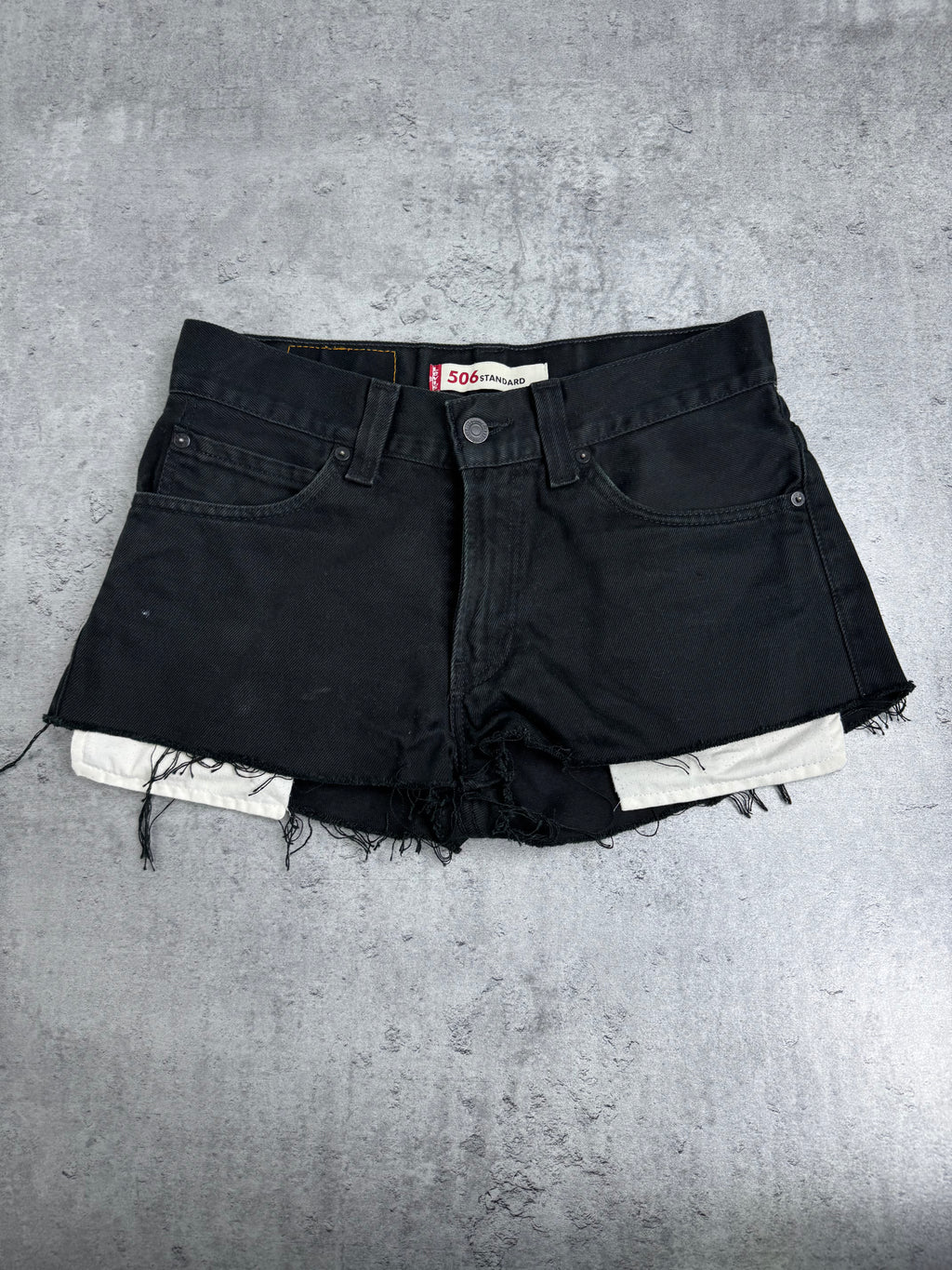 Levi’s Krótkie Spodenki Jeansowe Czarne na Lato Minimalistyczne Neutralne Mini