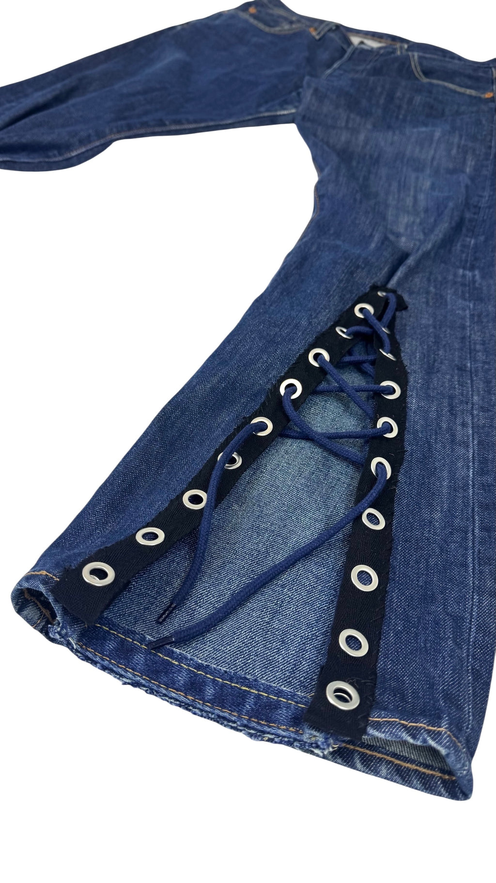 CUSTOM LEVI’S 501 Premium – Lace-up Flare (Archive / Gorpcore)
