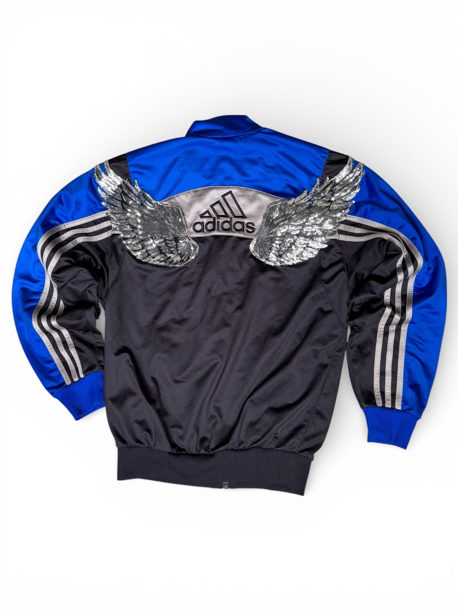 Adidas x Lara Kość – Custom Track Jacket z Cekinowymi Skrzydłami