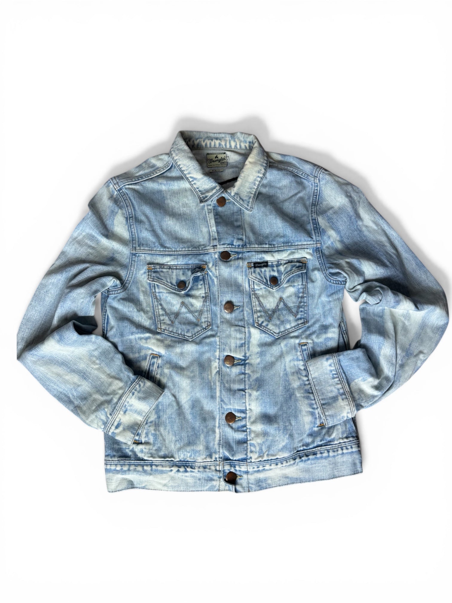 Unikat 1of1! Kurtka Wrangler z ogromnym haftem konia (Upcycling)
