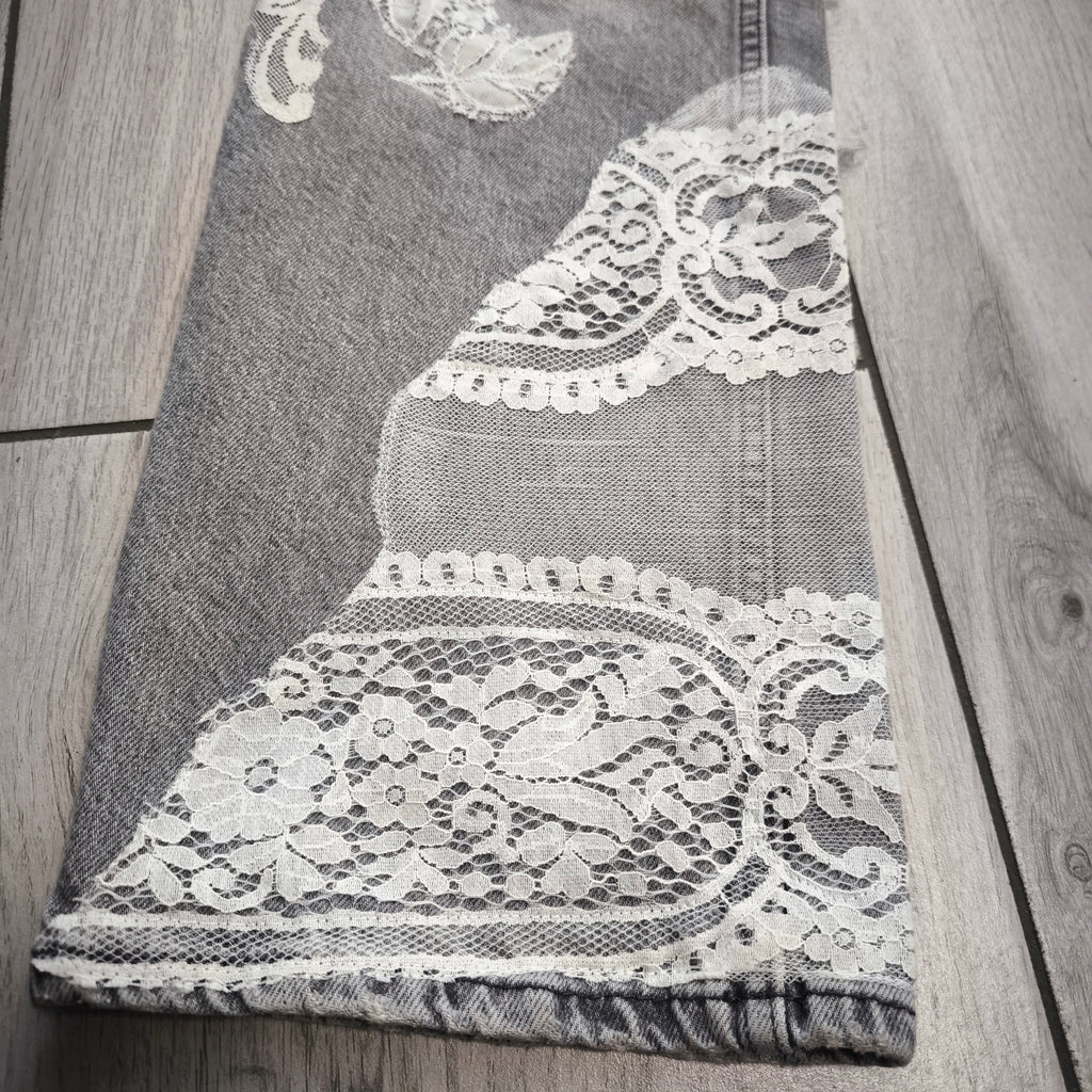 Jeansy damskie handmade upcykling romantic lace